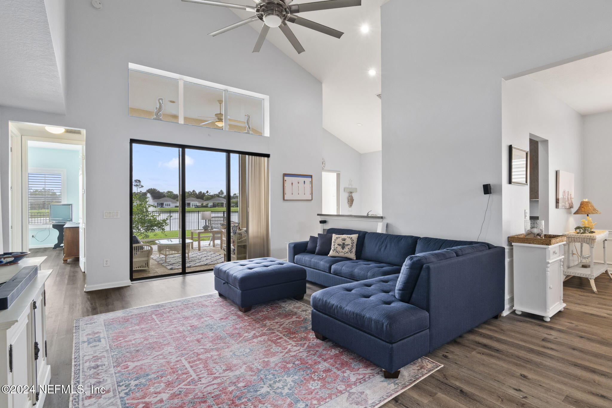 9256 WATERGLEN Lane
