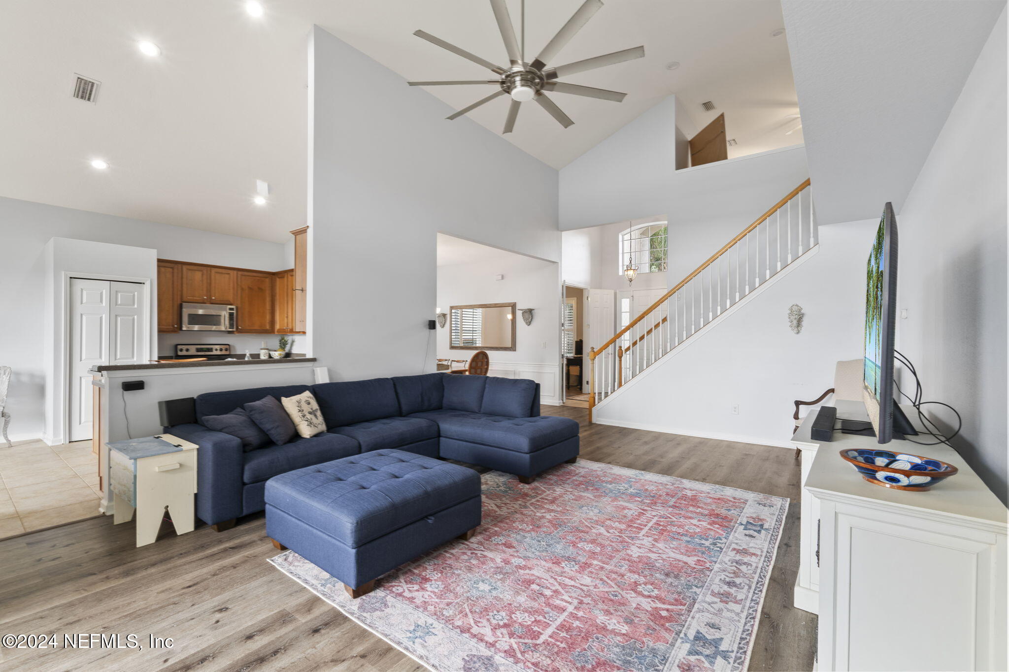 9256 WATERGLEN Lane