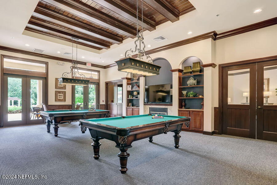 9256 WATERGLEN Lane