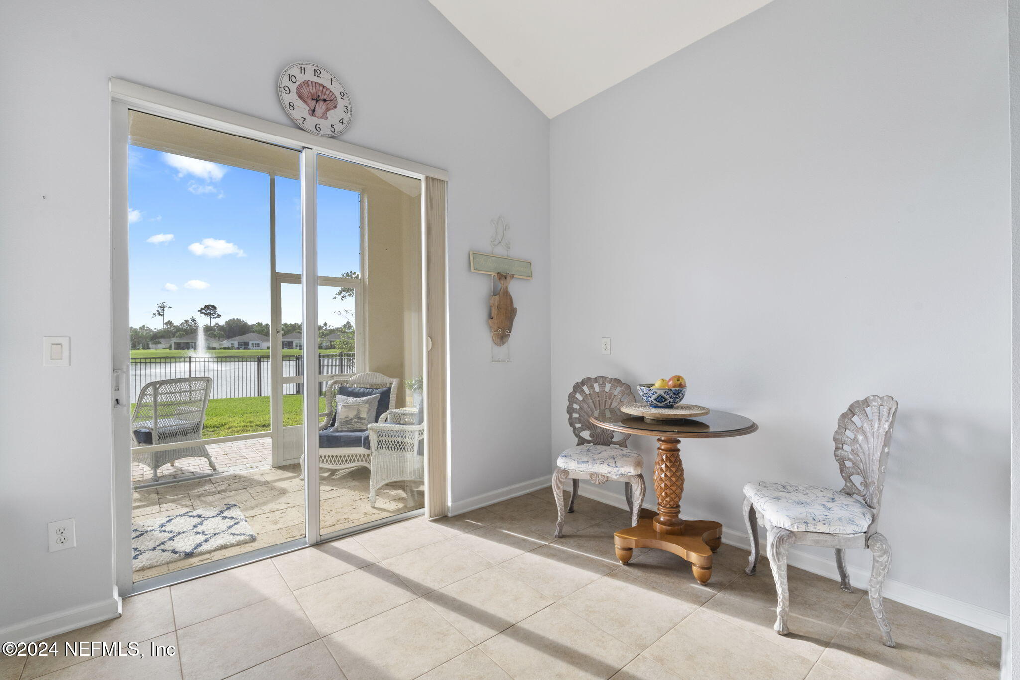 9256 WATERGLEN Lane