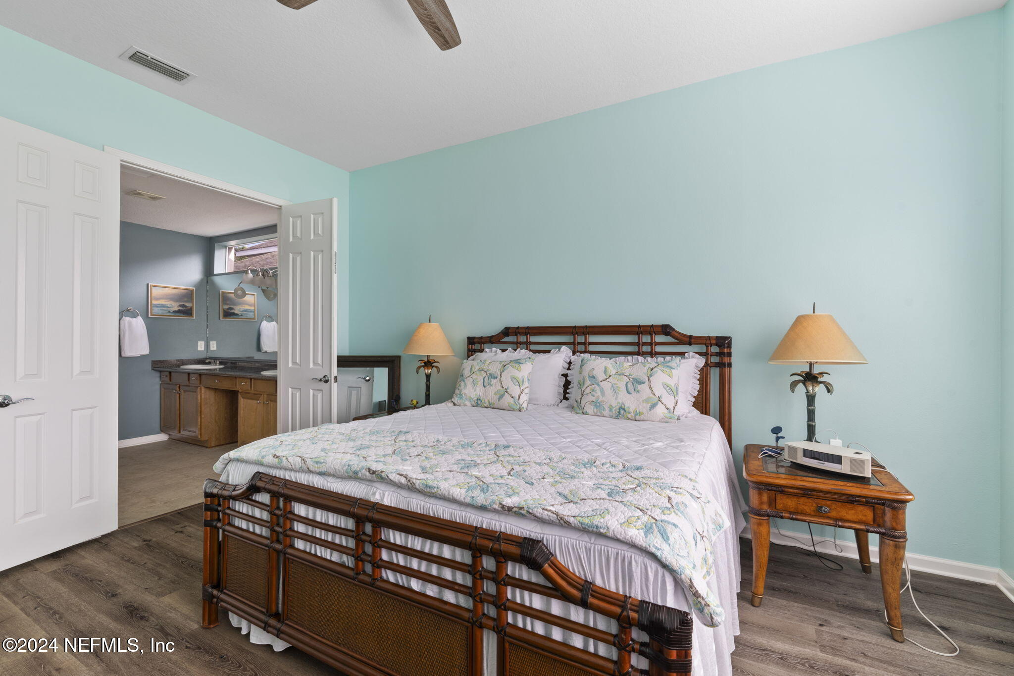 9256 WATERGLEN Lane