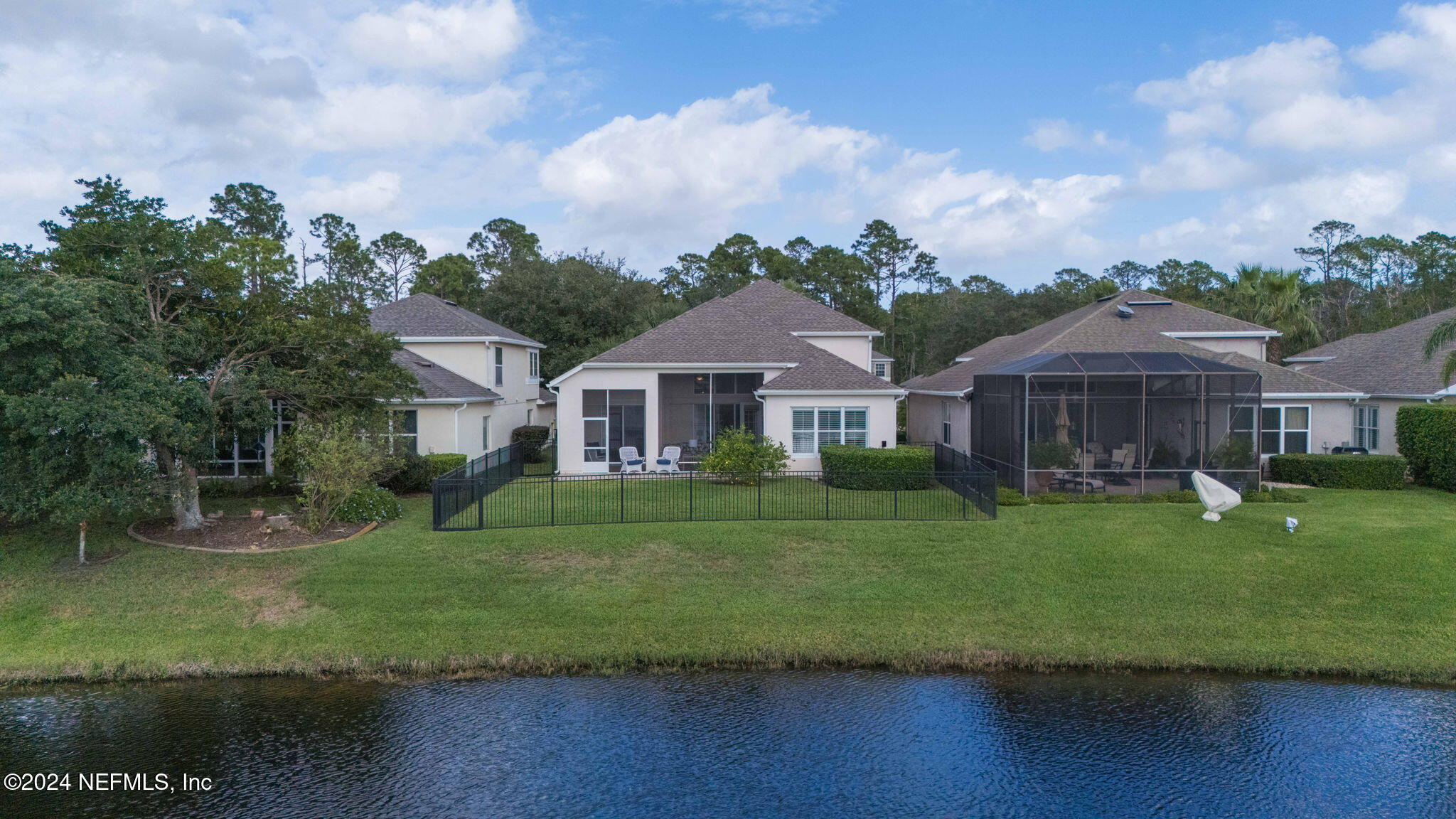 9256 WATERGLEN Lane