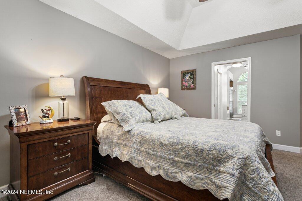 7436 WOODLAWN Road