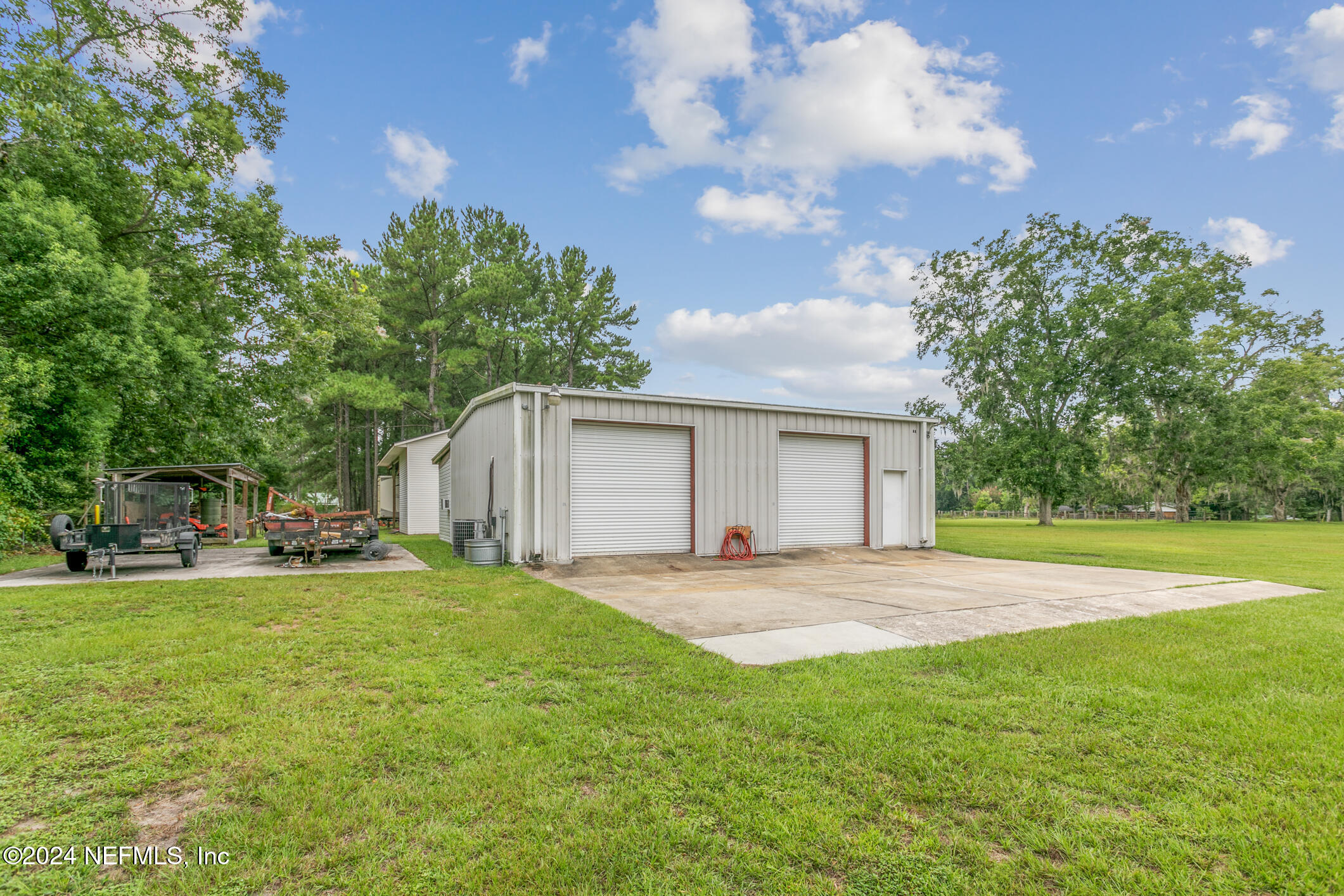 7436 WOODLAWN Road