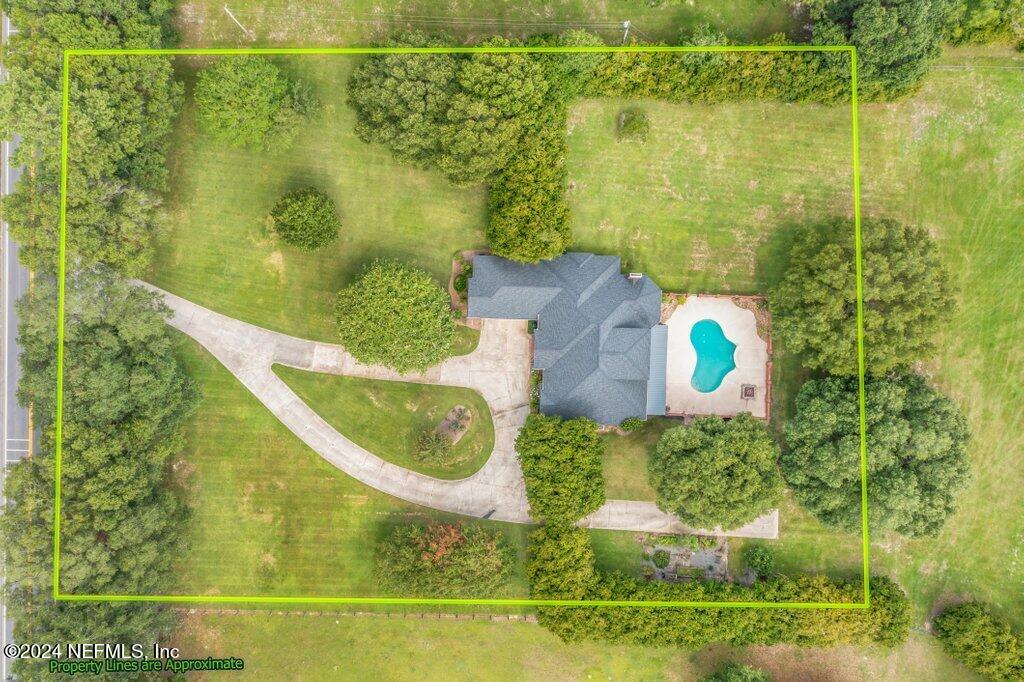 7436 WOODLAWN Road
