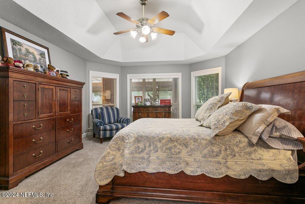 7436 WOODLAWN Road