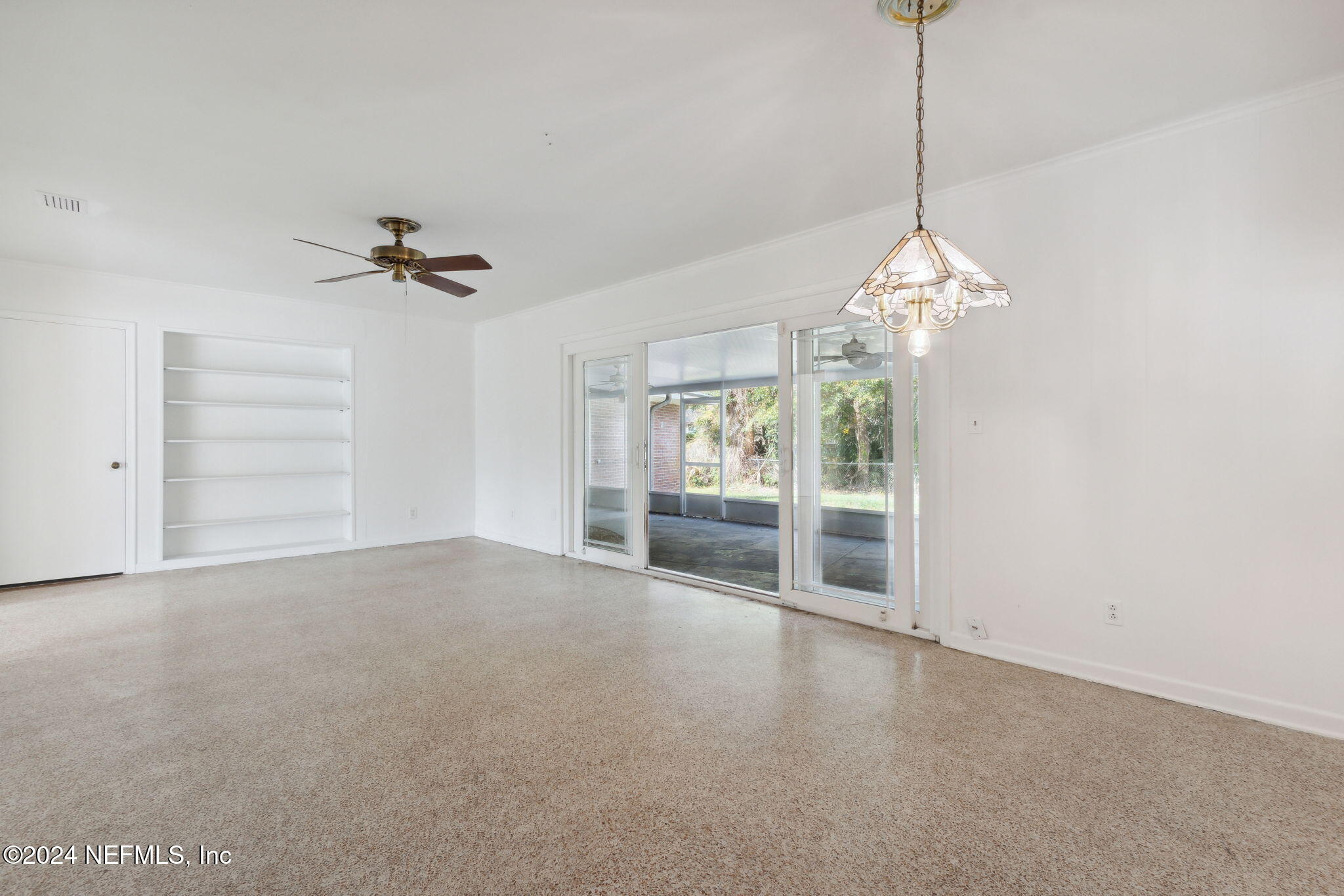 2907 CABALLERO Drive