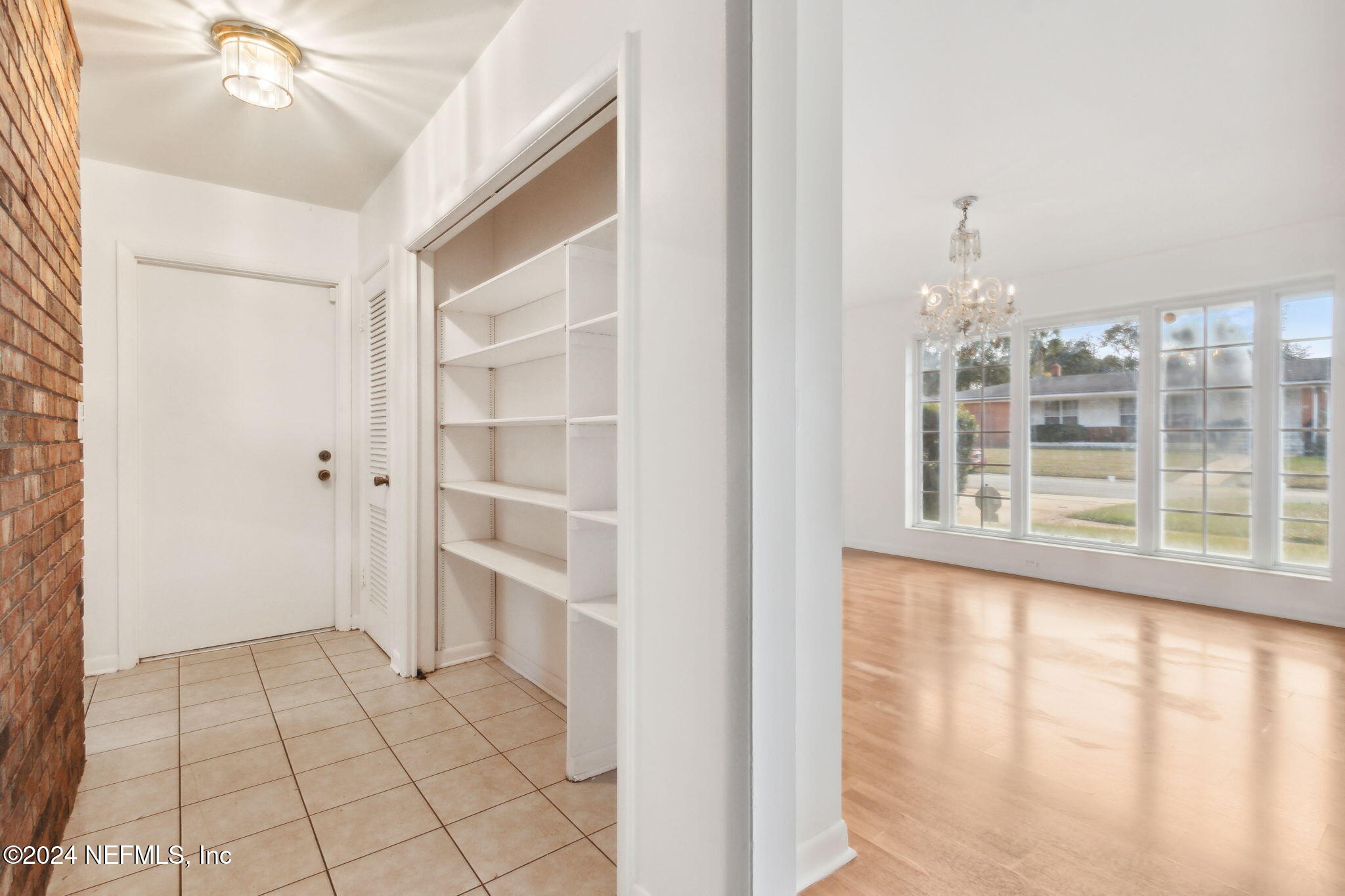 2907 CABALLERO Drive