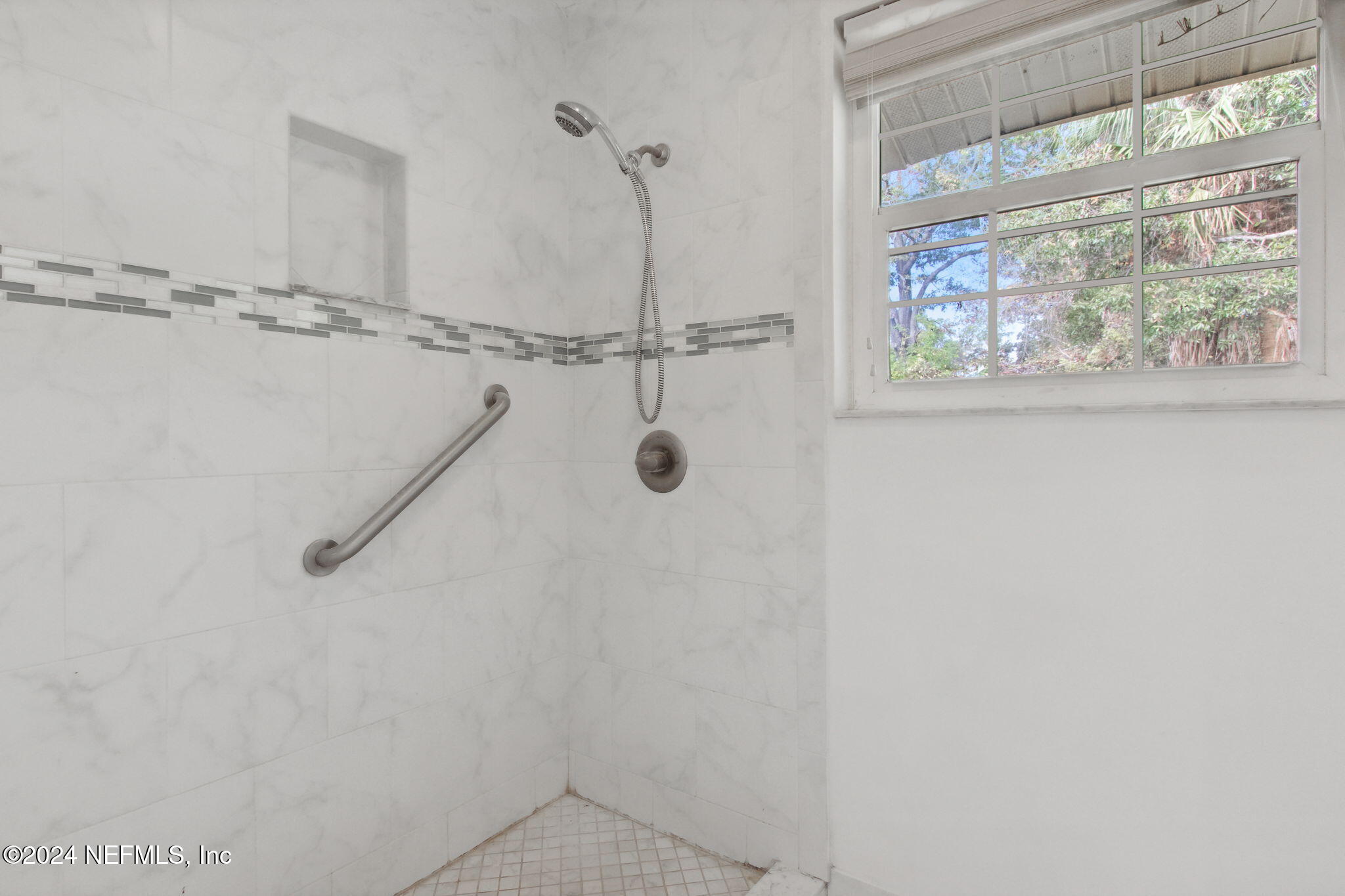 2907 CABALLERO Drive