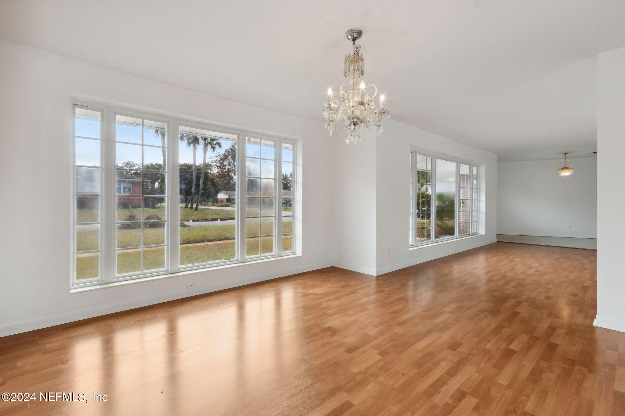 2907 CABALLERO Drive