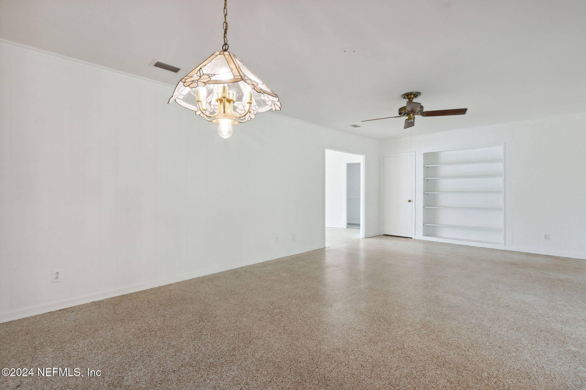 2907 CABALLERO Drive