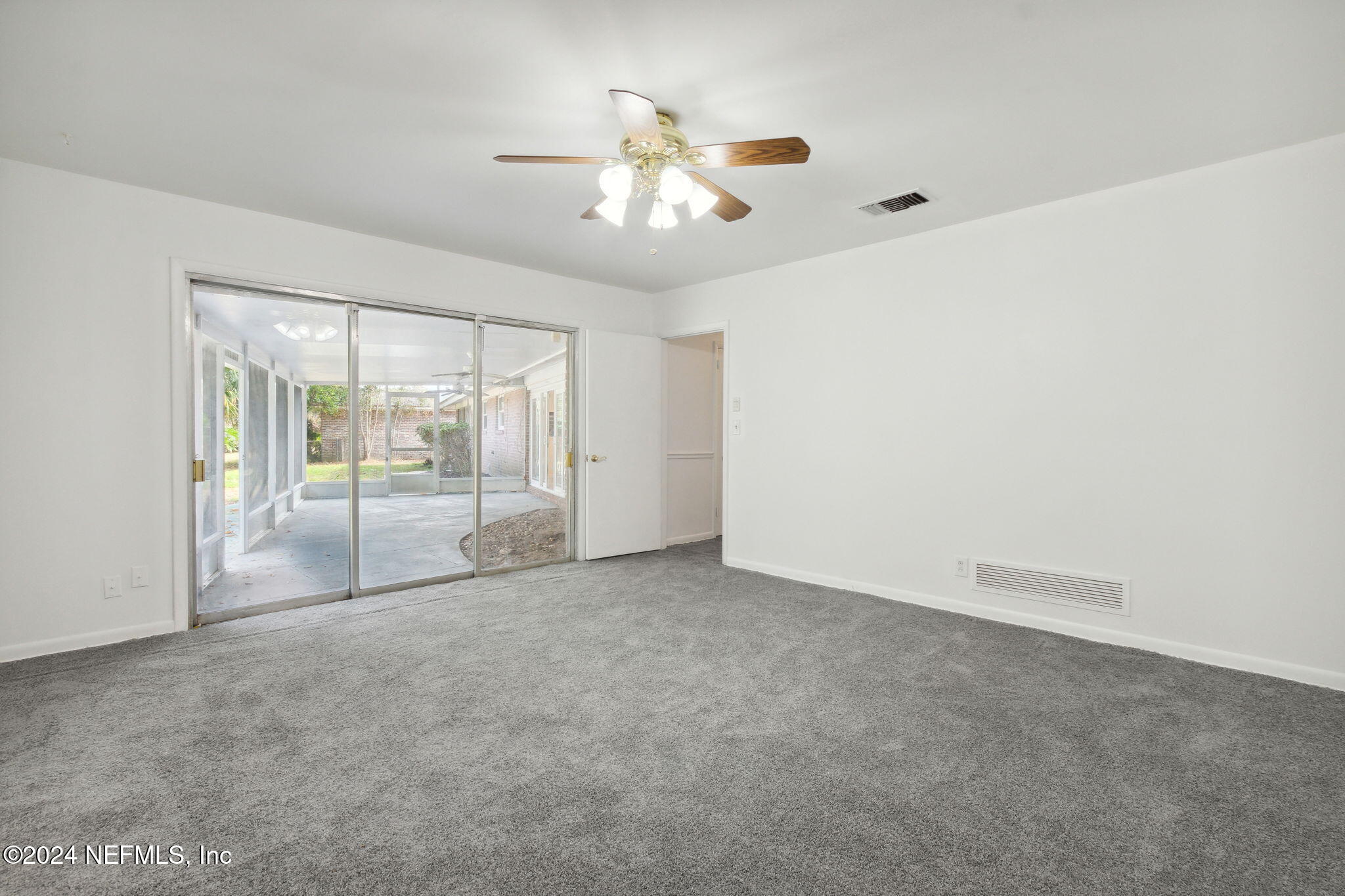 2907 CABALLERO Drive