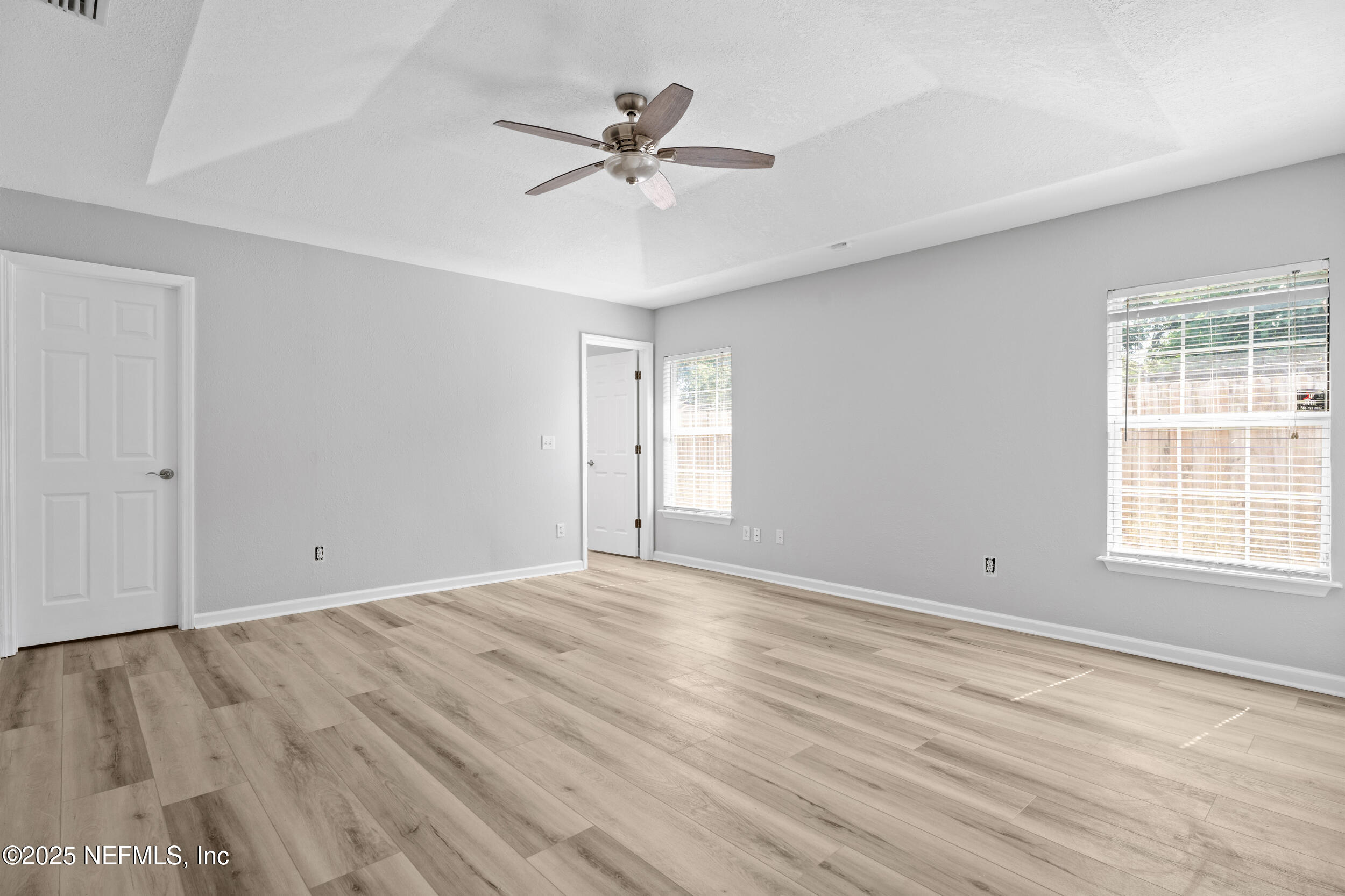 3549 COLLEGE Place