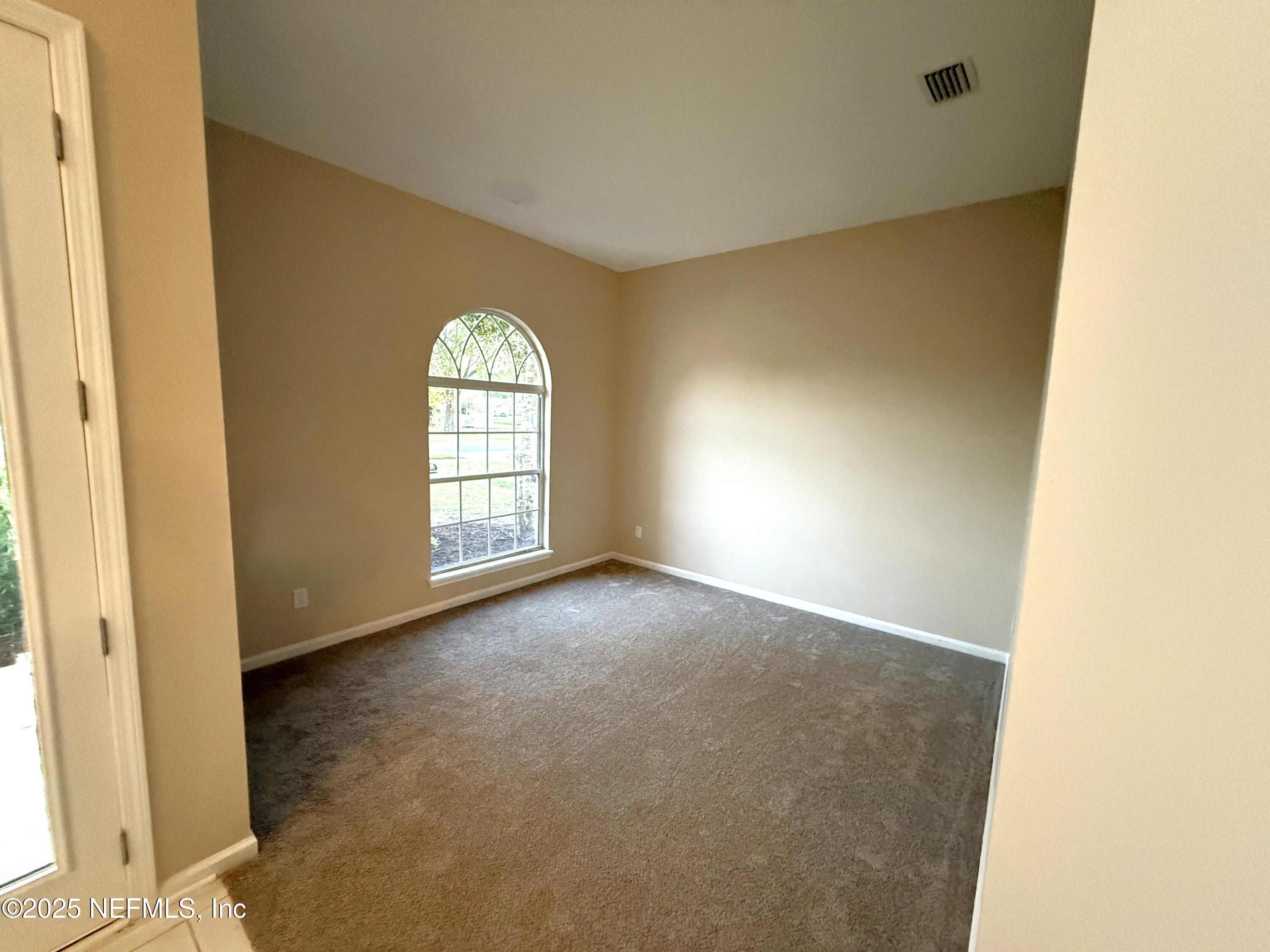3549 VICTORIA LAKES Drive W