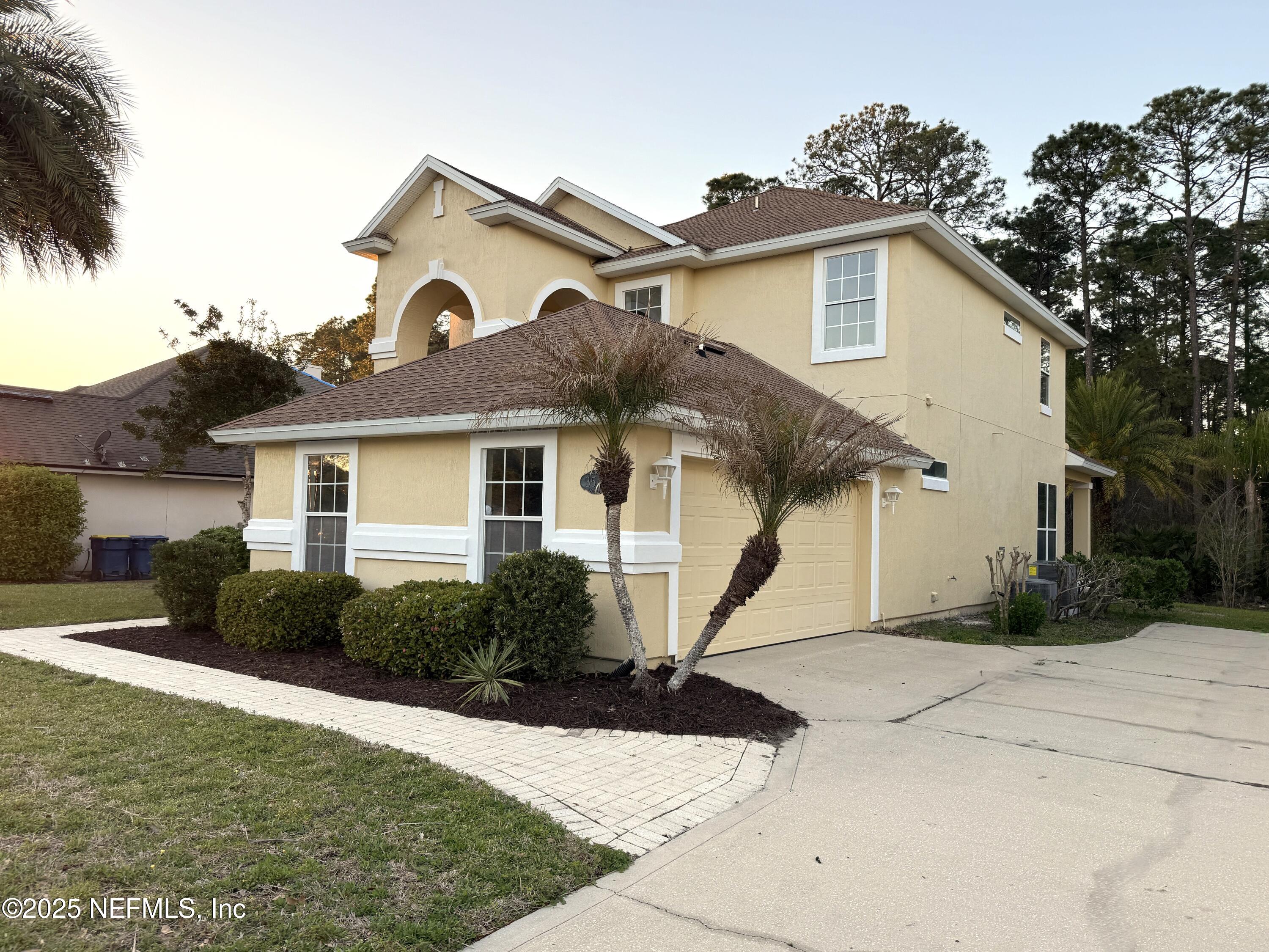 3549 VICTORIA LAKES Drive W