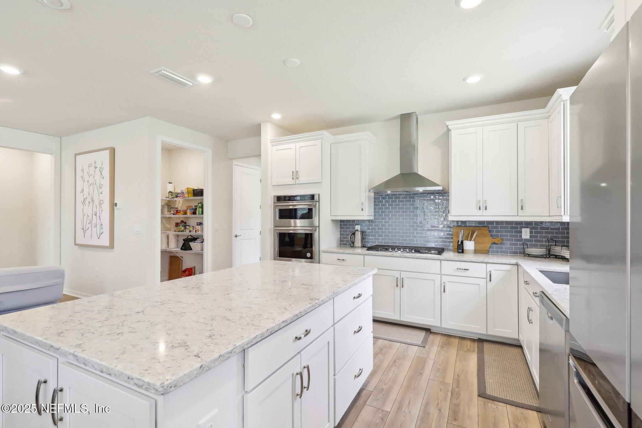 10982 TOWN VIEW Drive