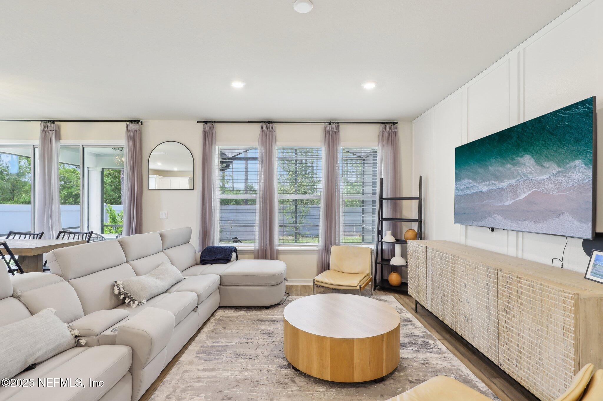 10982 TOWN VIEW Drive