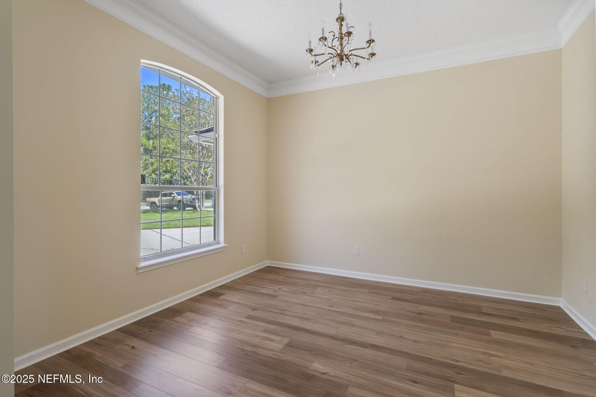5673 PIPER GLEN Boulevard