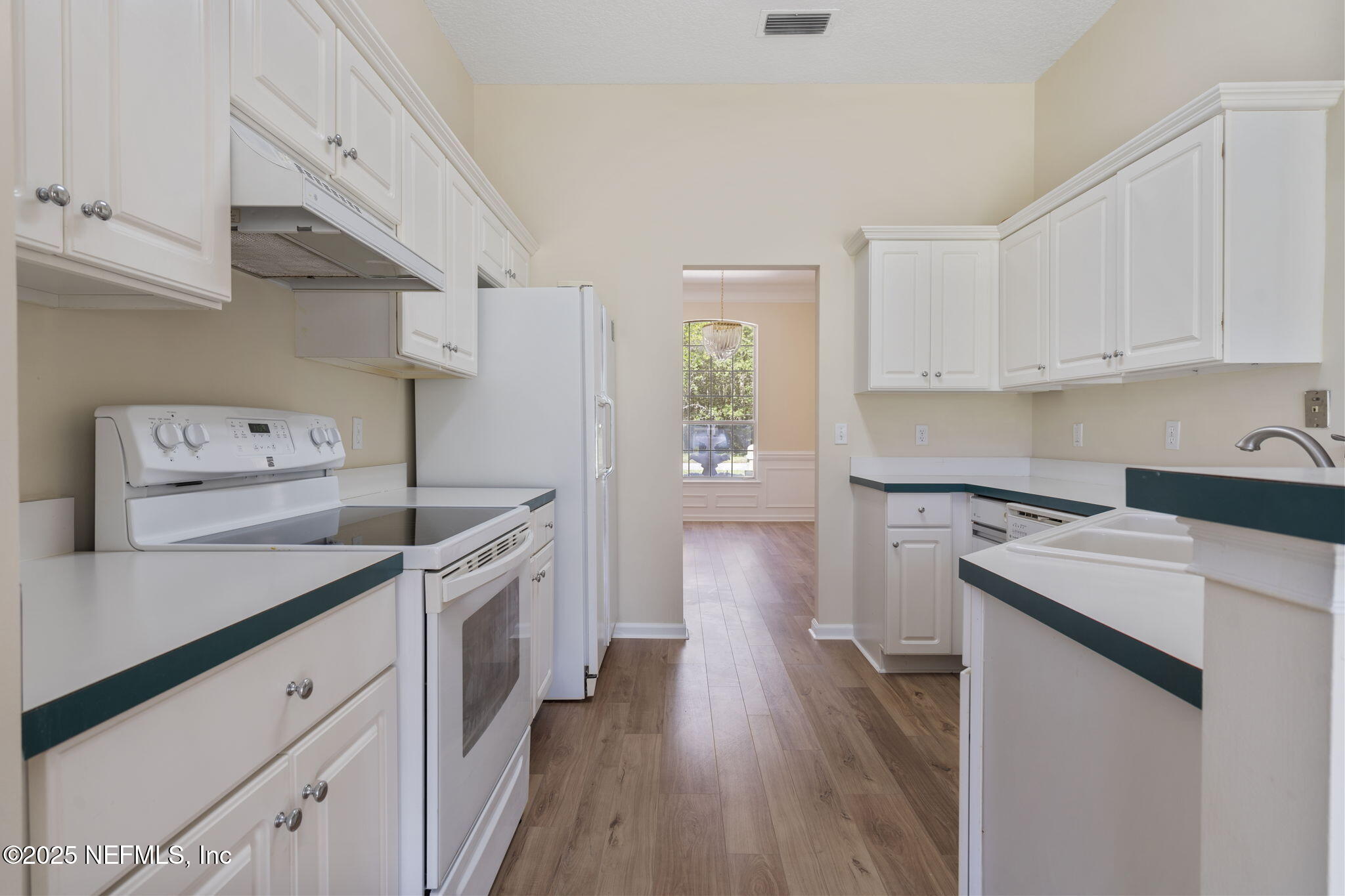 5673 PIPER GLEN Boulevard