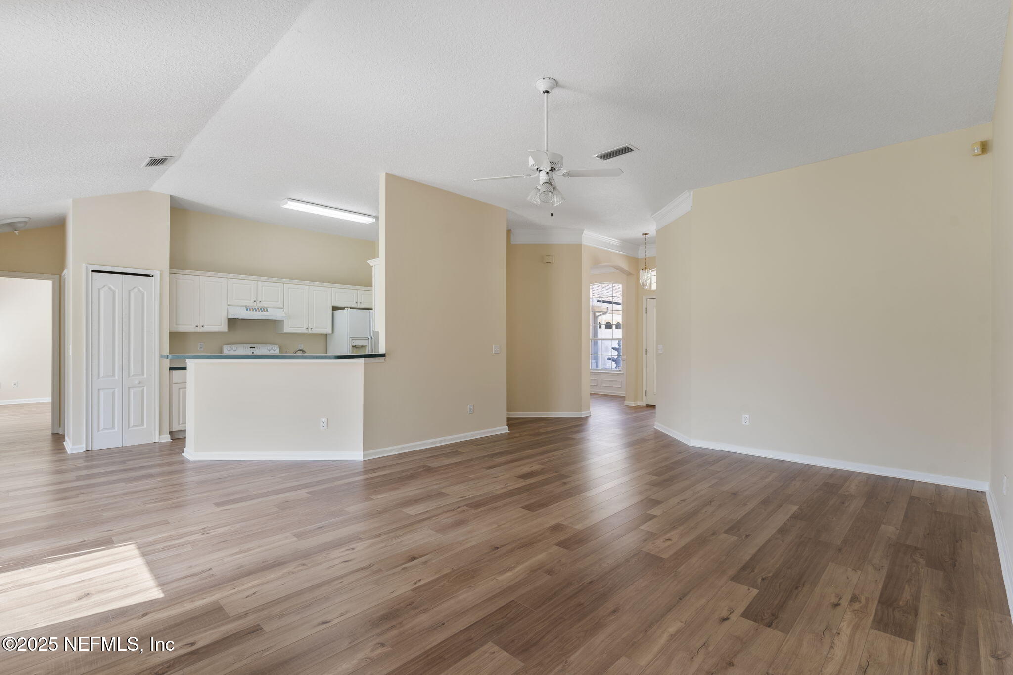 5673 PIPER GLEN Boulevard