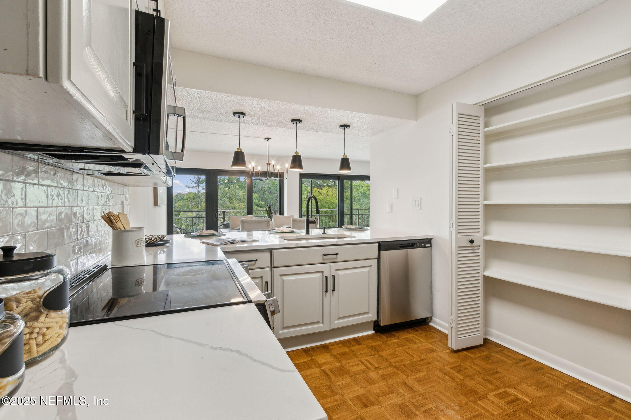 6000 SAN JOSE Boulevard 4B