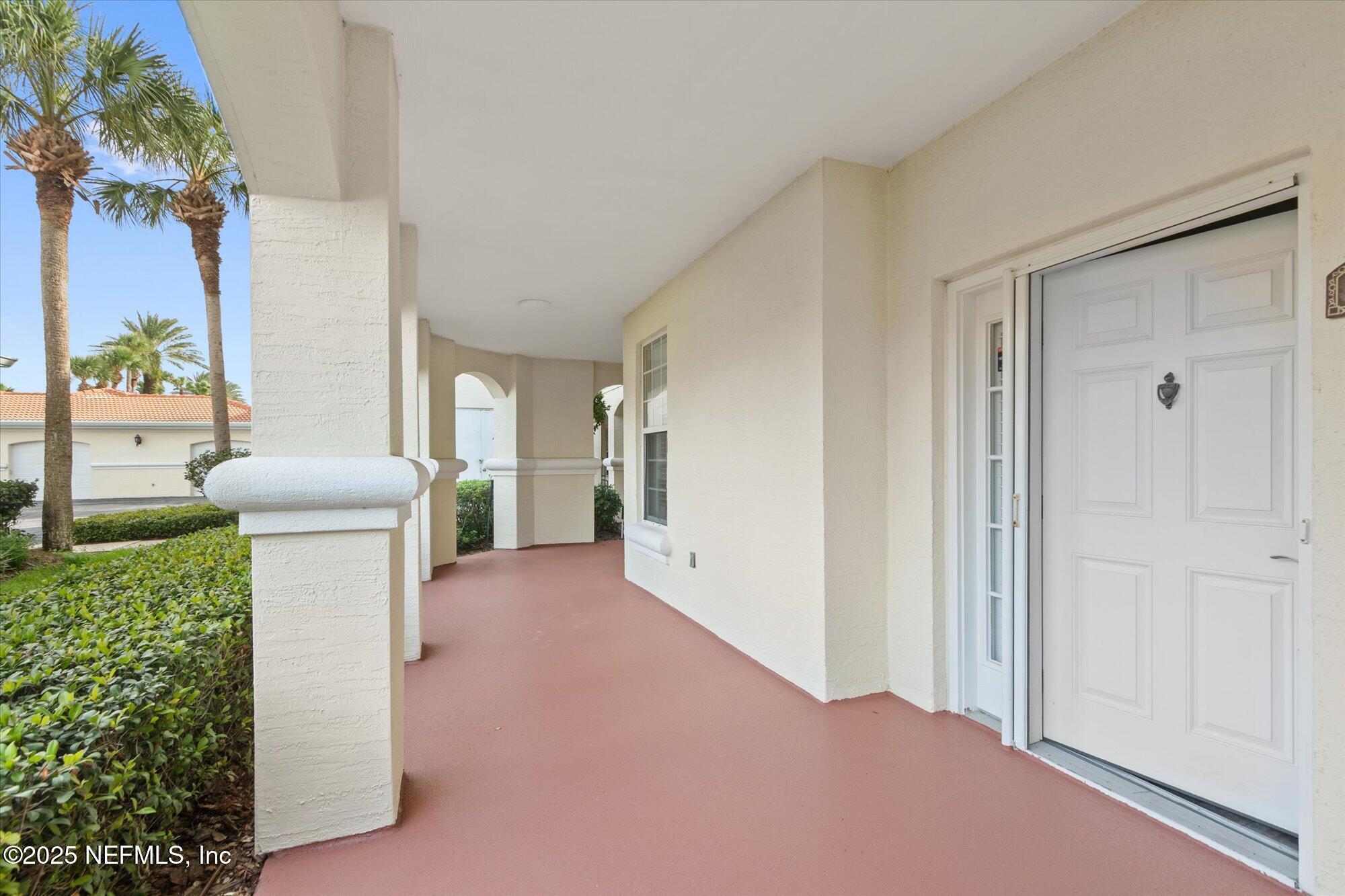 425 N OCEAN GRANDE Drive 105