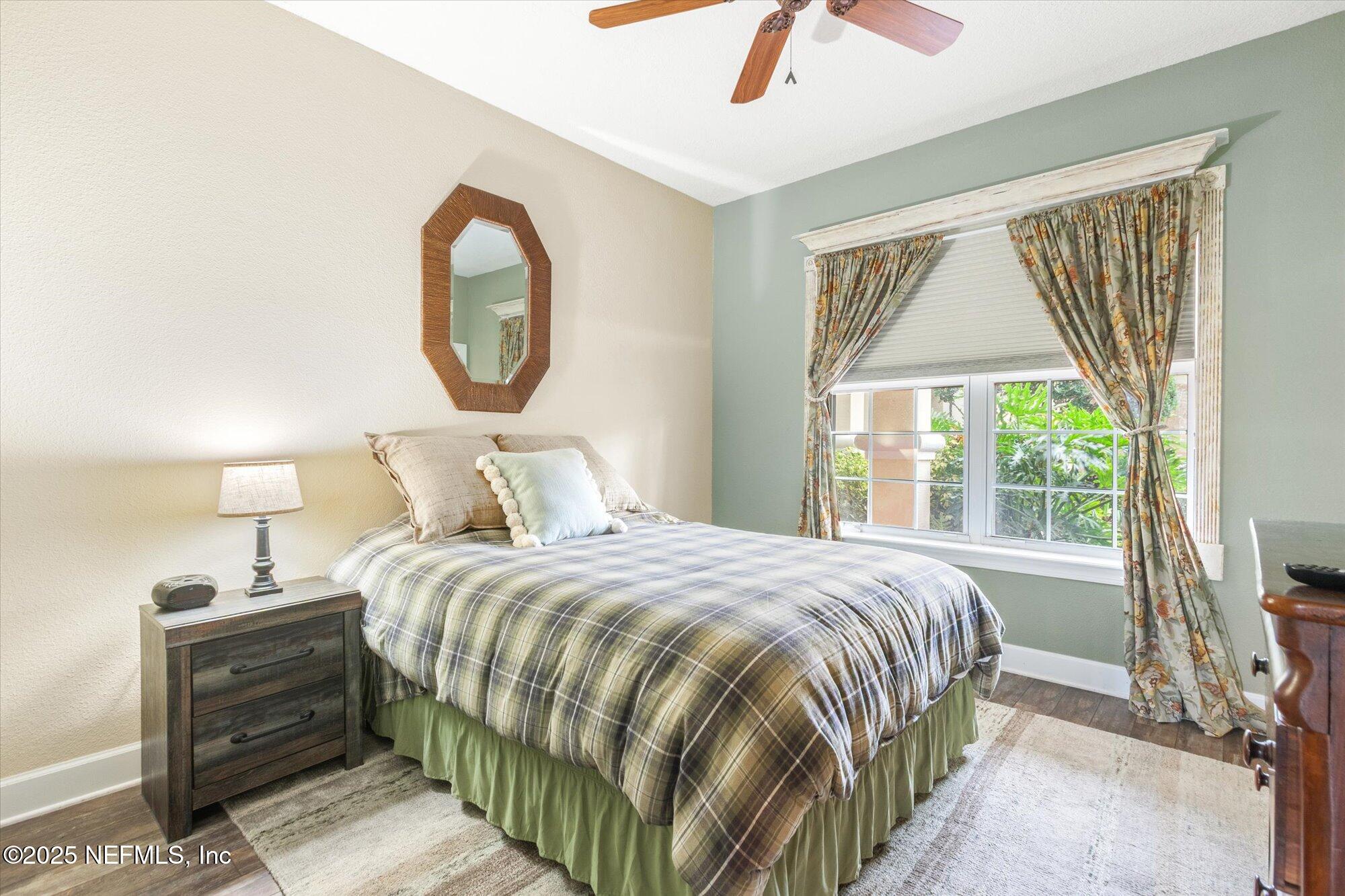 425 N OCEAN GRANDE Drive 105
