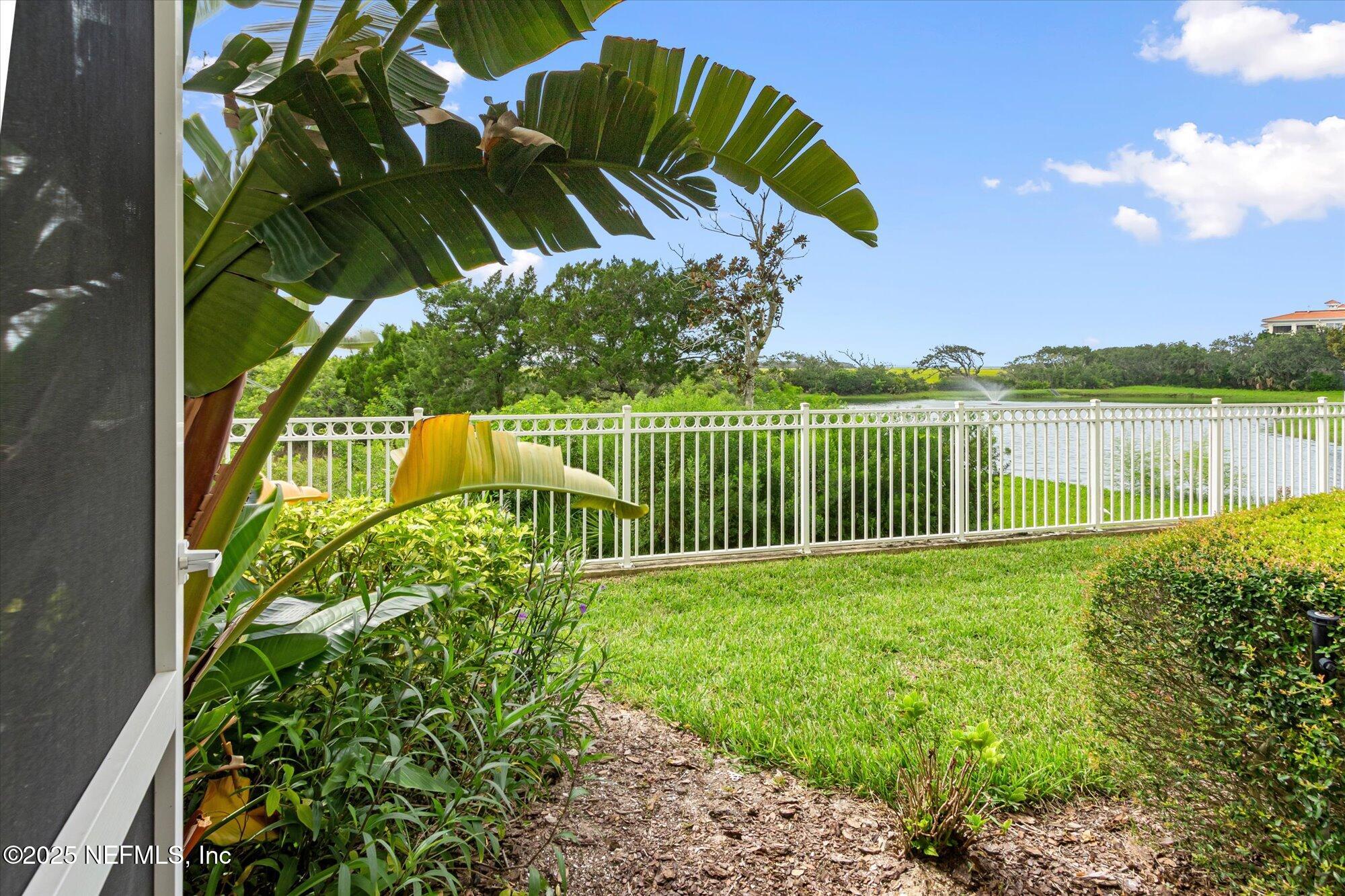 425 N OCEAN GRANDE Drive 105