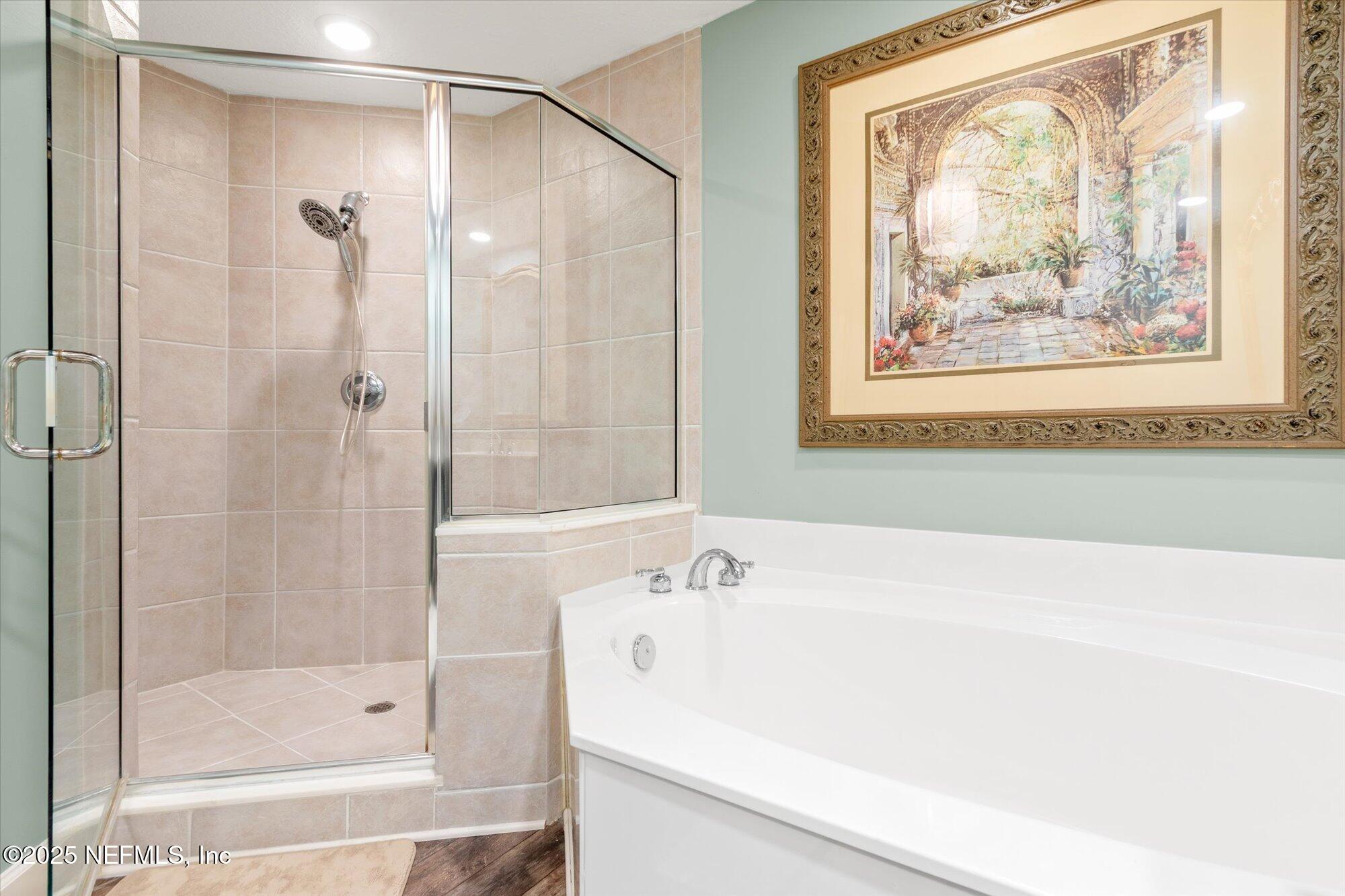 425 N OCEAN GRANDE Drive 105