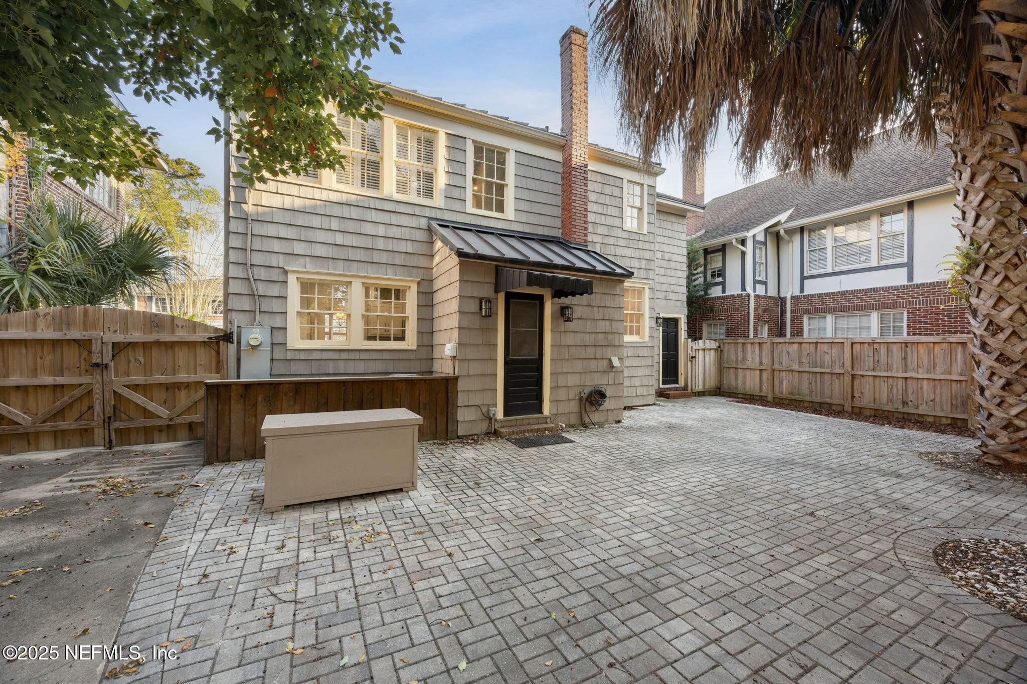 3685 HEDRICK Street