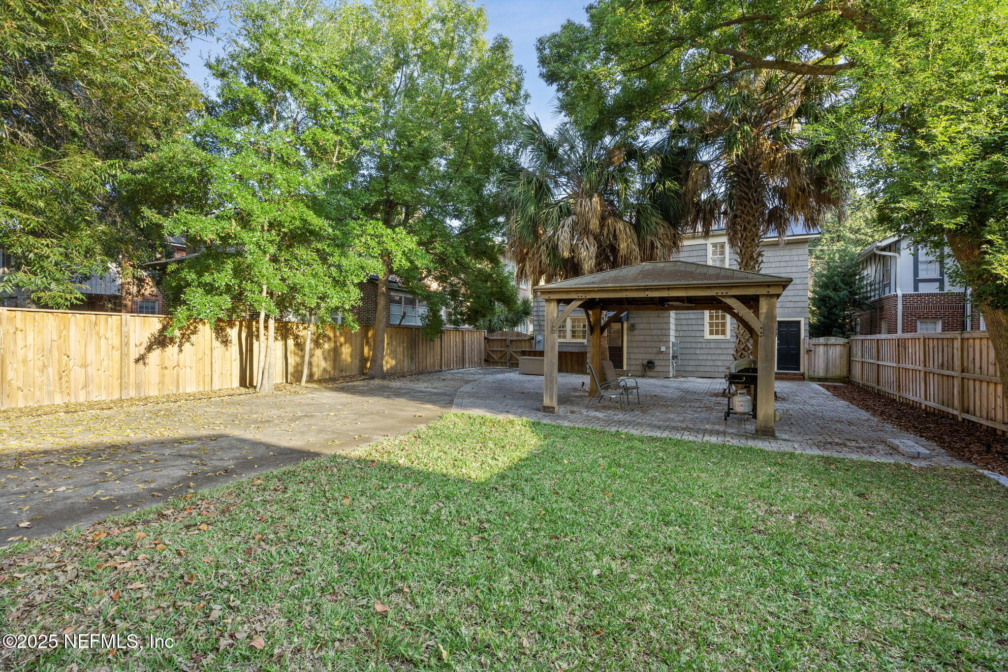3685 HEDRICK Street