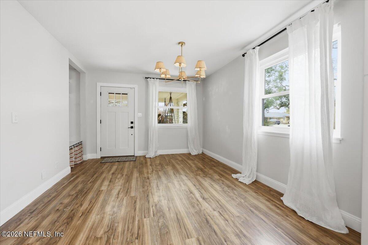 1203 16TH Avenue N