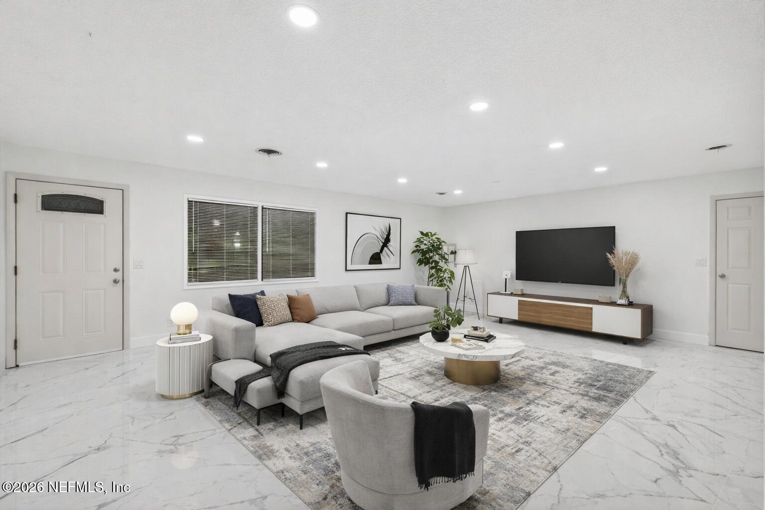 6041 HARLOW Boulevard