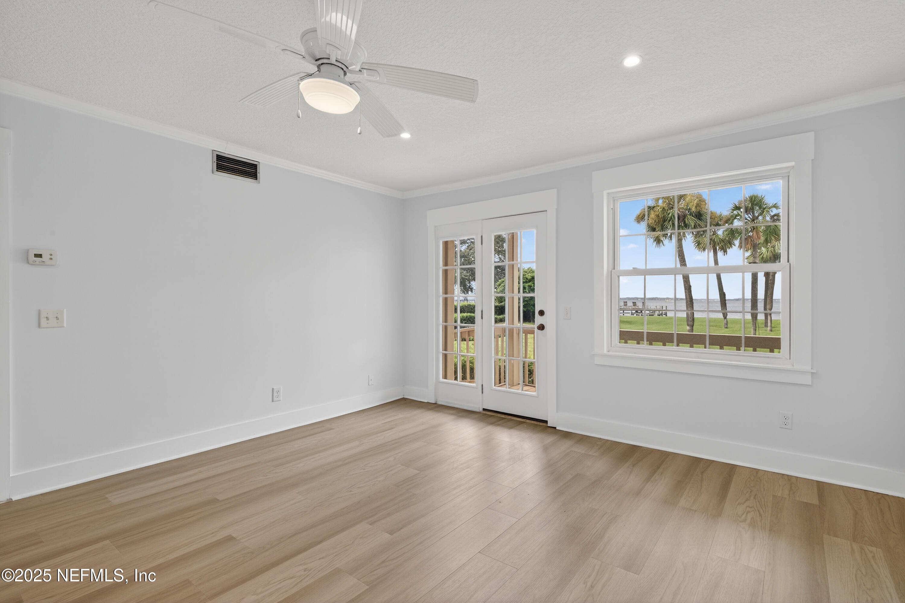 838 CEDAR Street 838