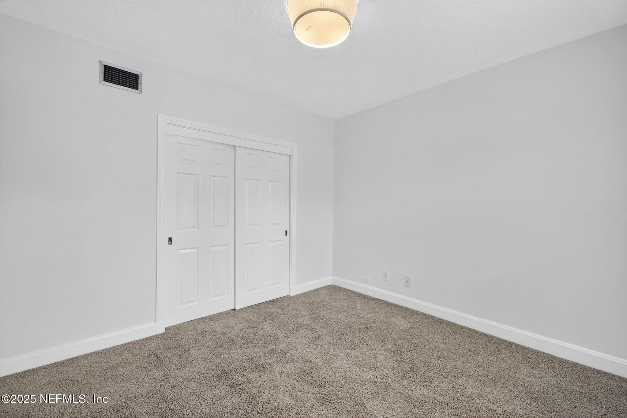 838 CEDAR Street 838