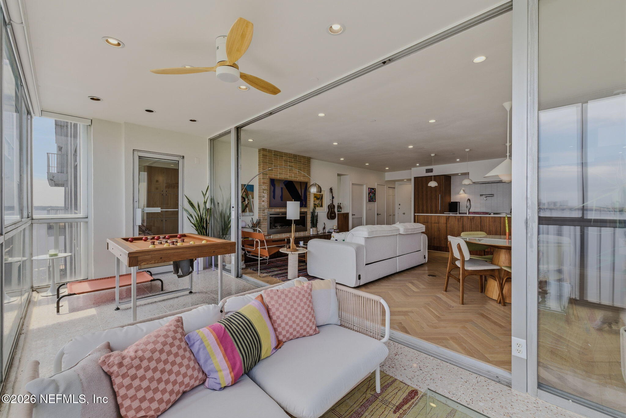 1560 LANCASTER Terrace 1006