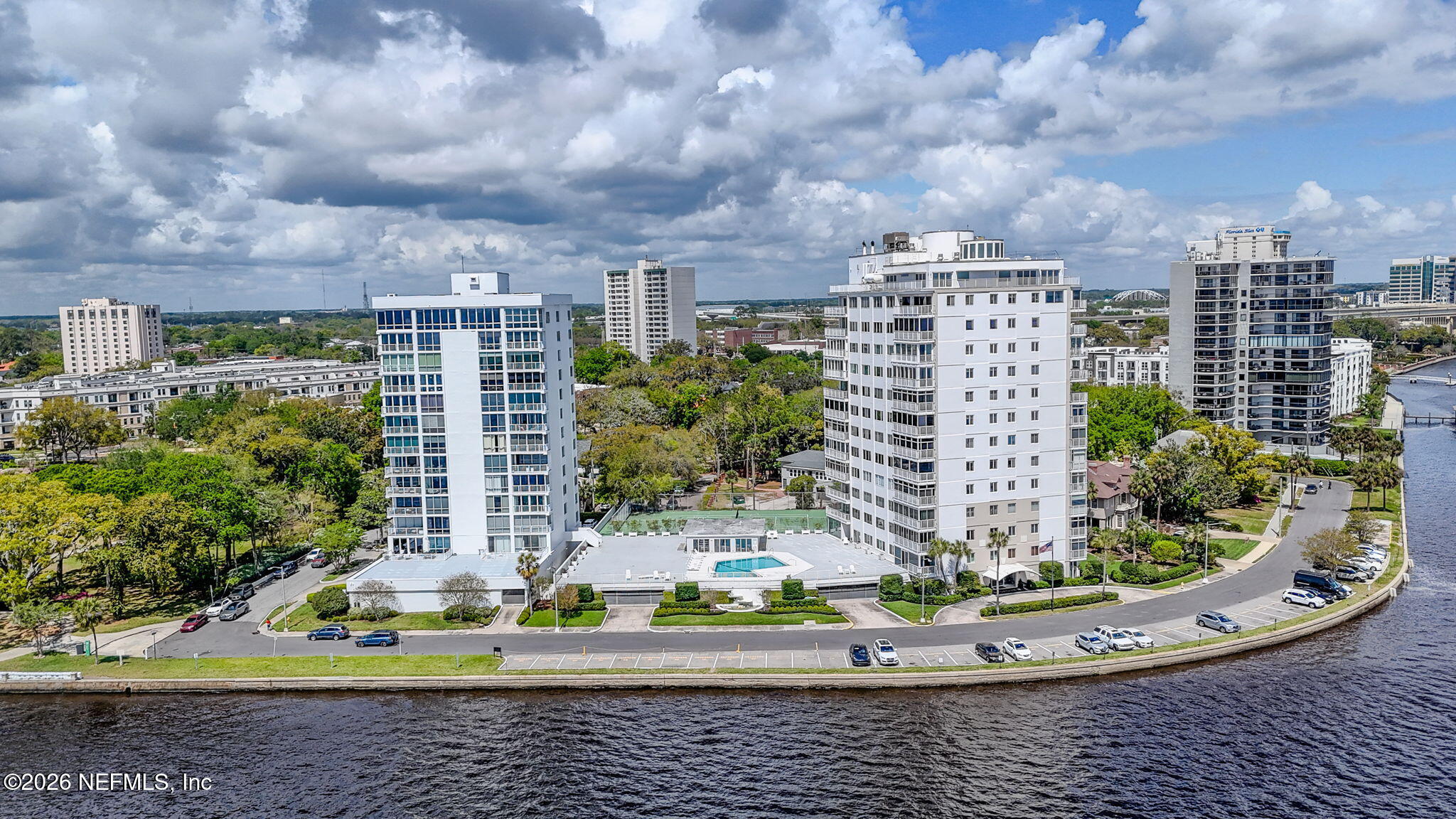 1560 LANCASTER Terrace 1006