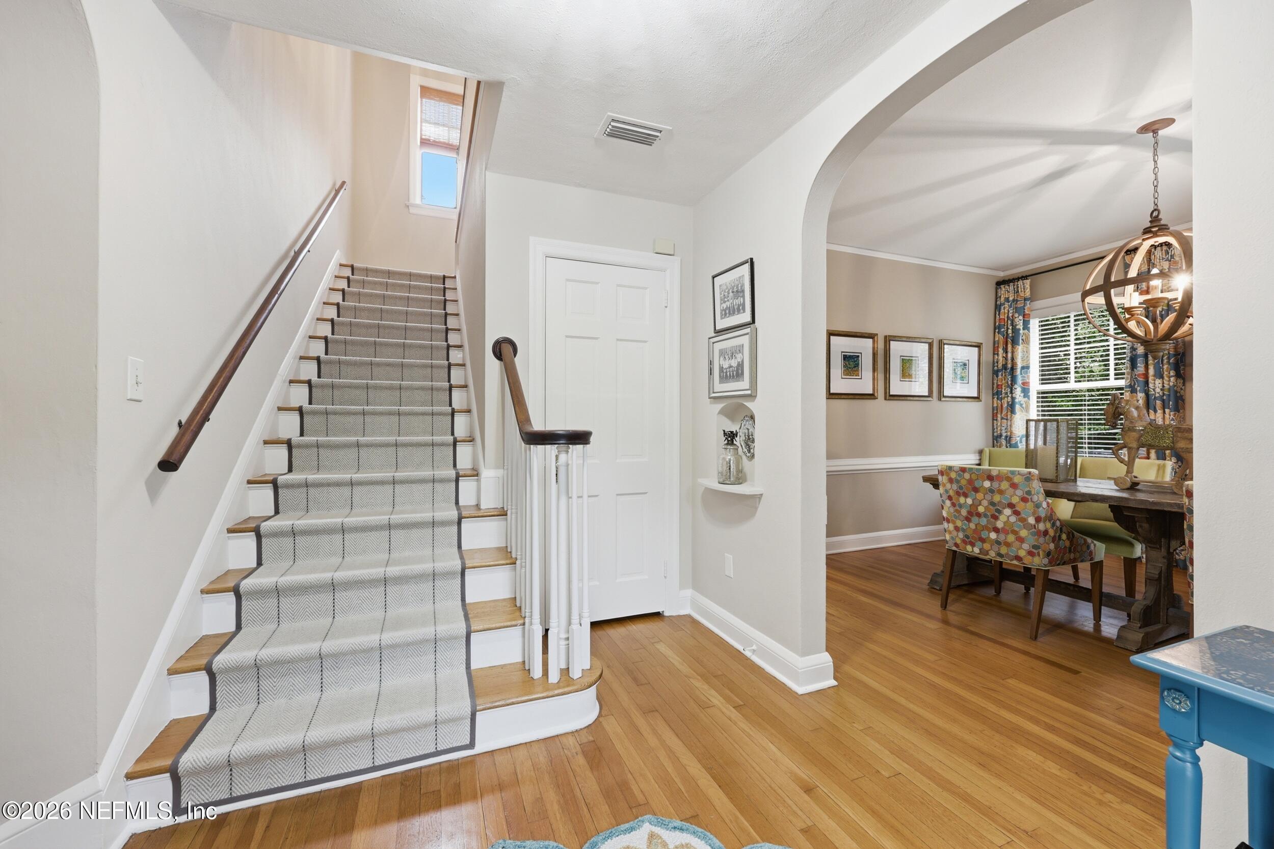 1375 MORVENWOOD Road