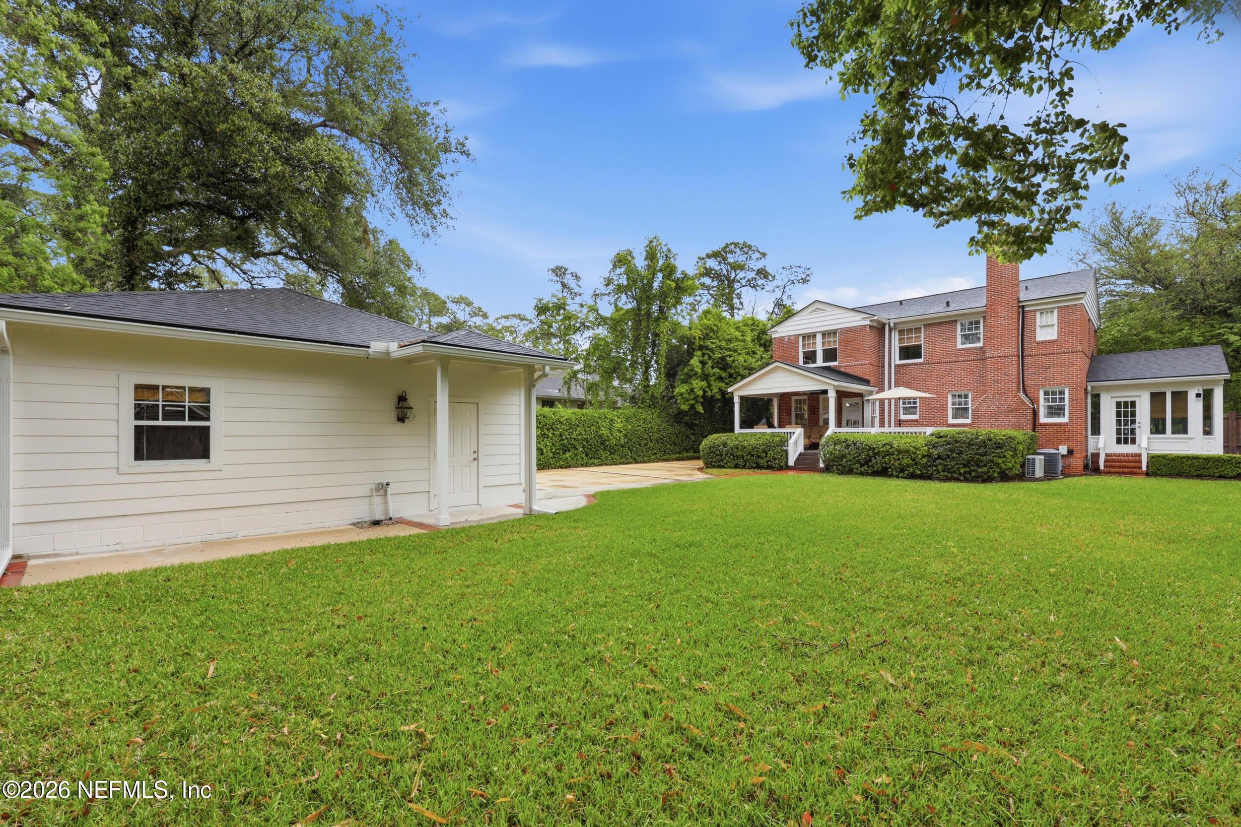 1375 MORVENWOOD Road