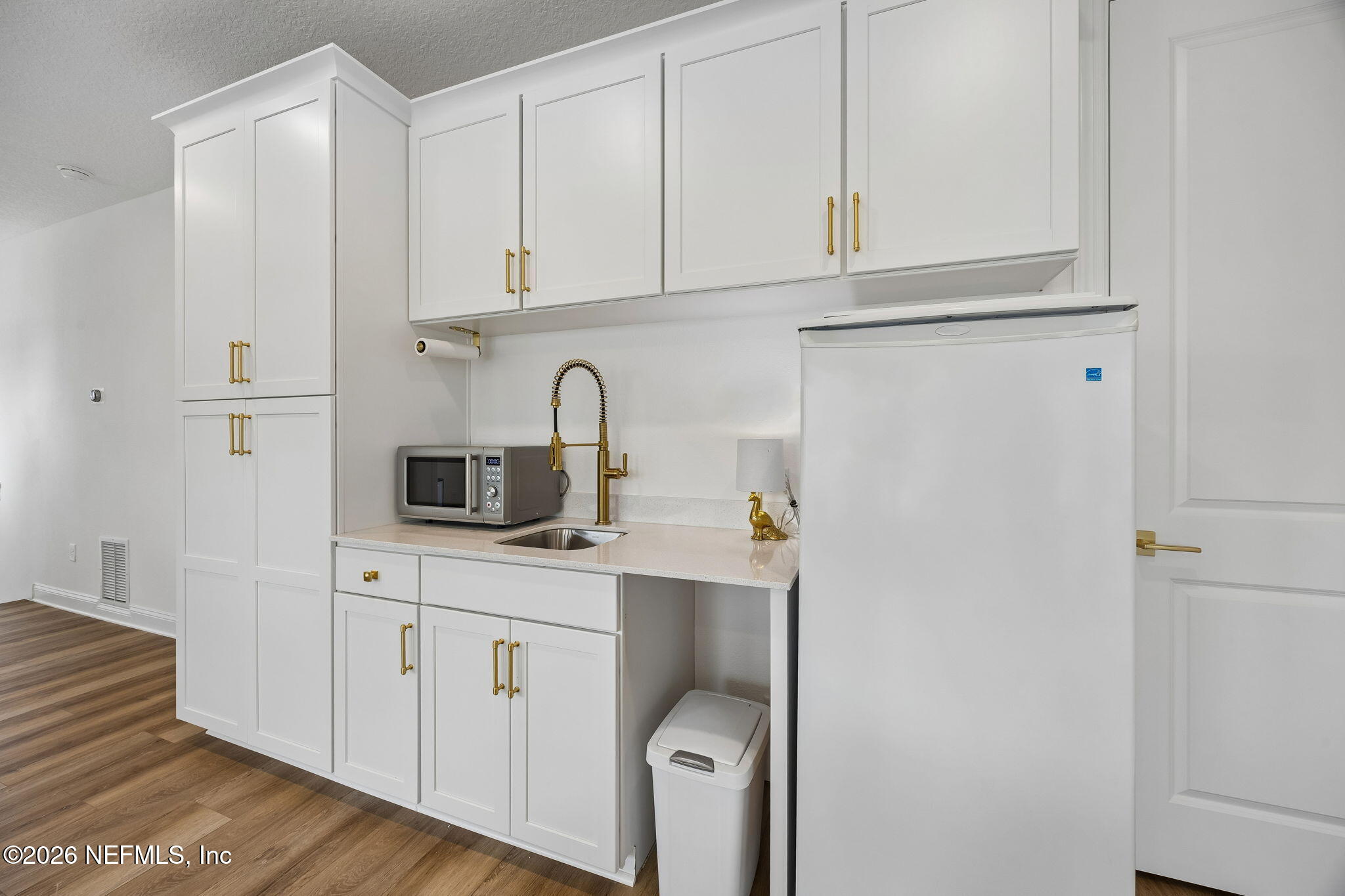 5071 CLAPBOARD CREEK Drive