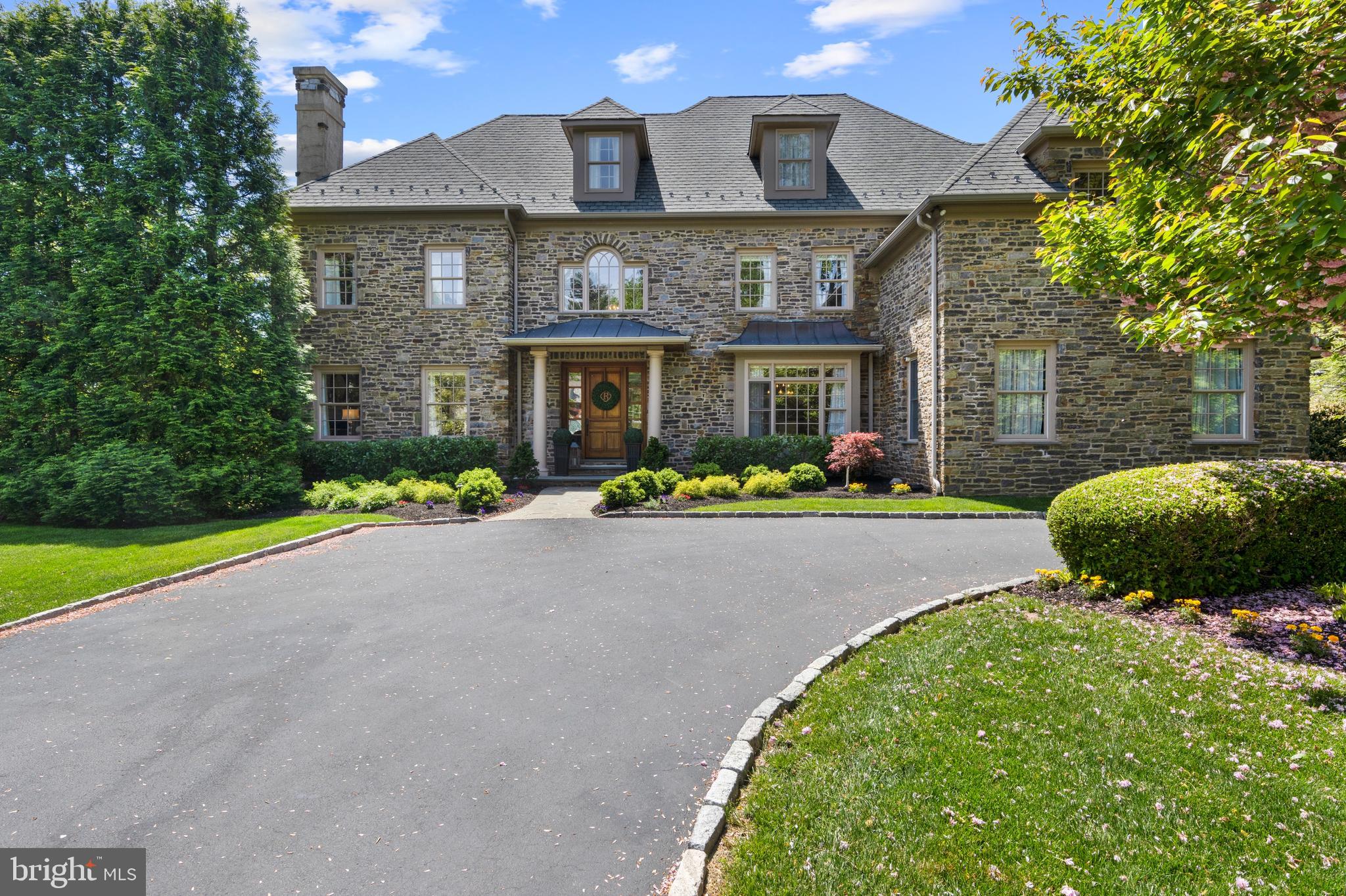 828 Gatemore Rd