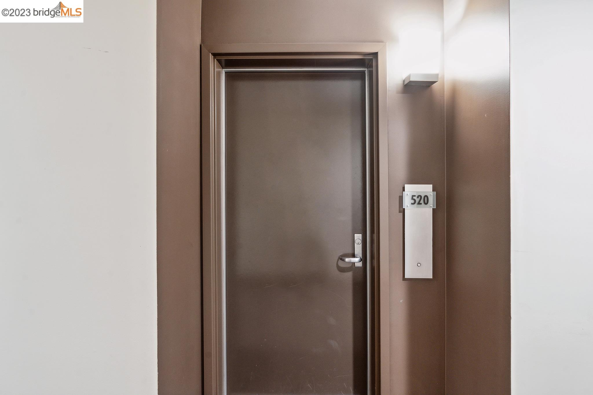 438 W Grand Ave # 520