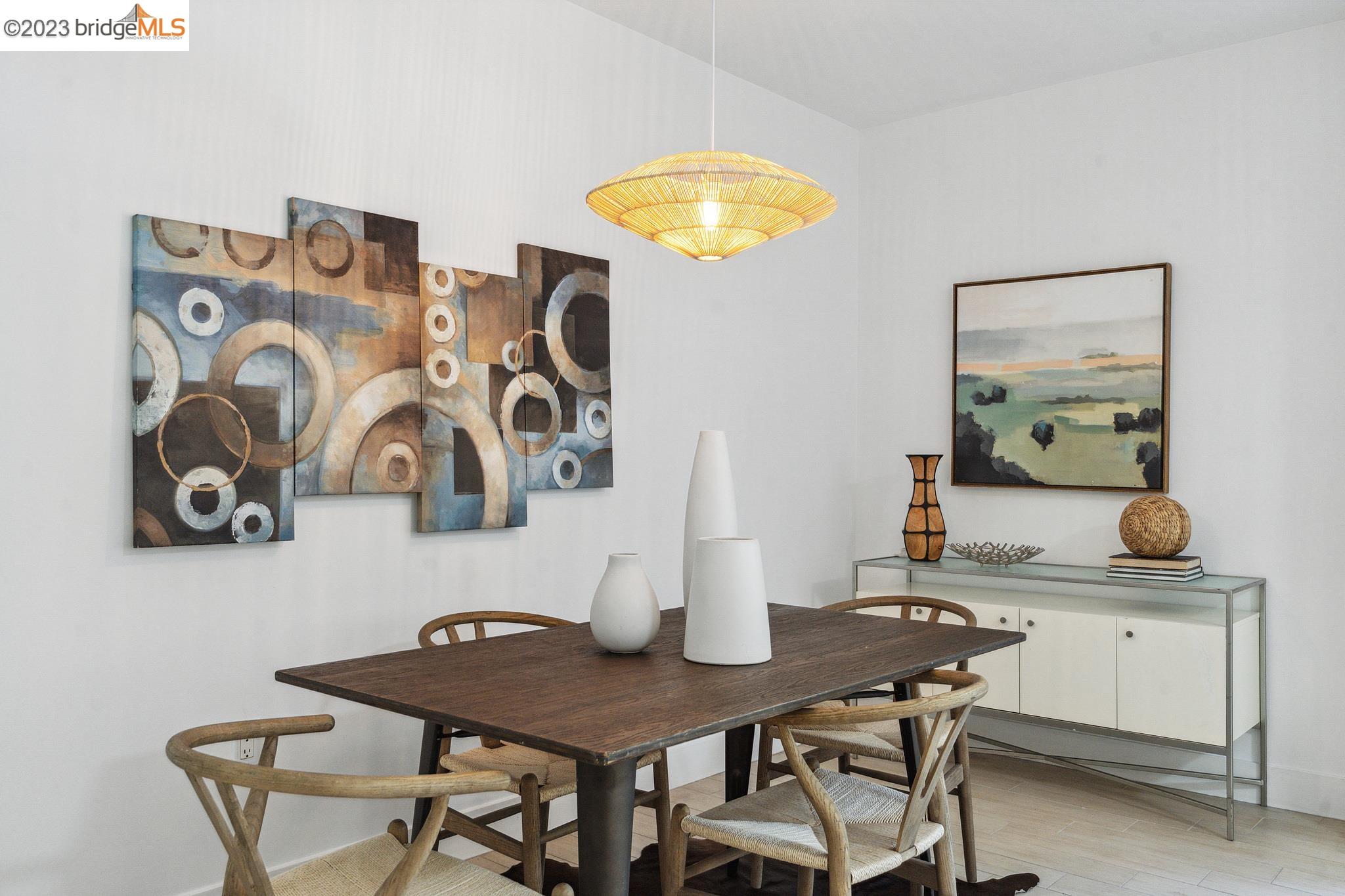 438 W Grand Ave # 520