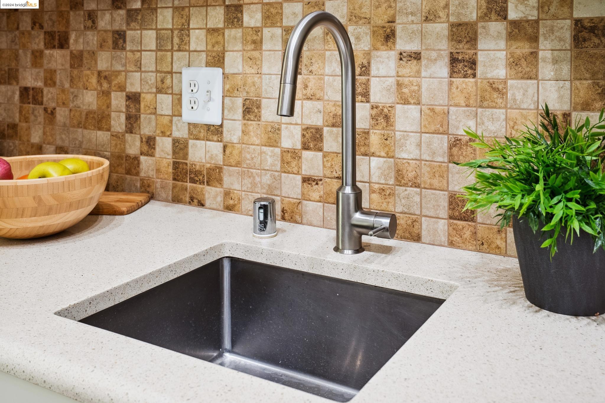 70 Laurie Meadows Drive # 4