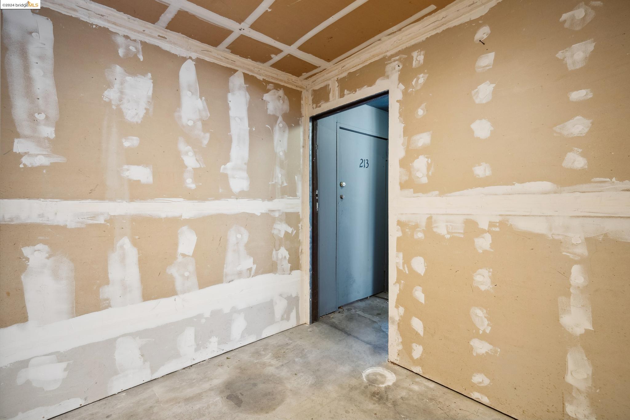 70 Laurie Meadows Drive # 4