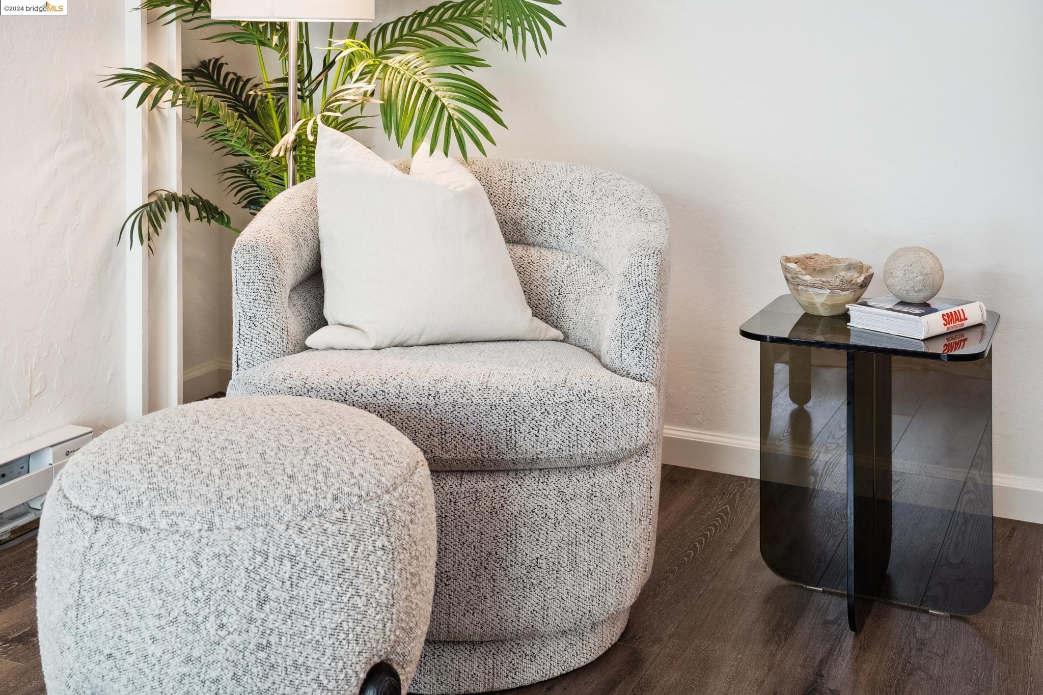 70 Laurie Meadows Drive # 4