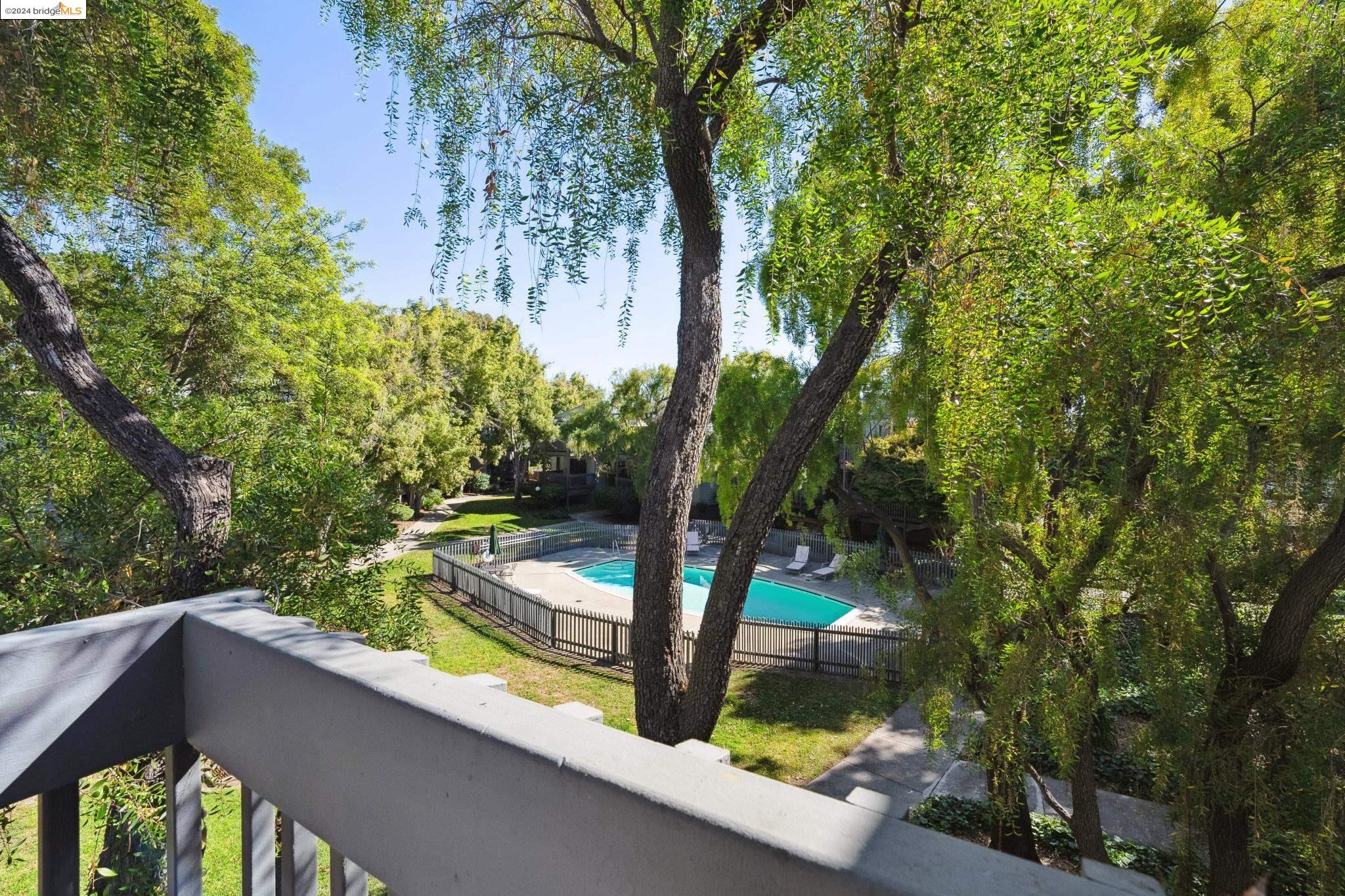 70 Laurie Meadows Drive # 4