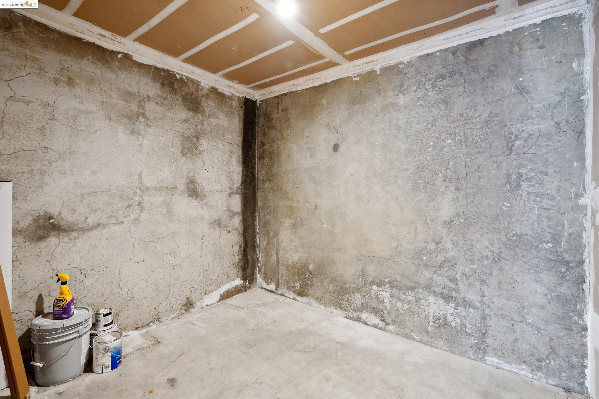 70 Laurie Meadows Drive # 4