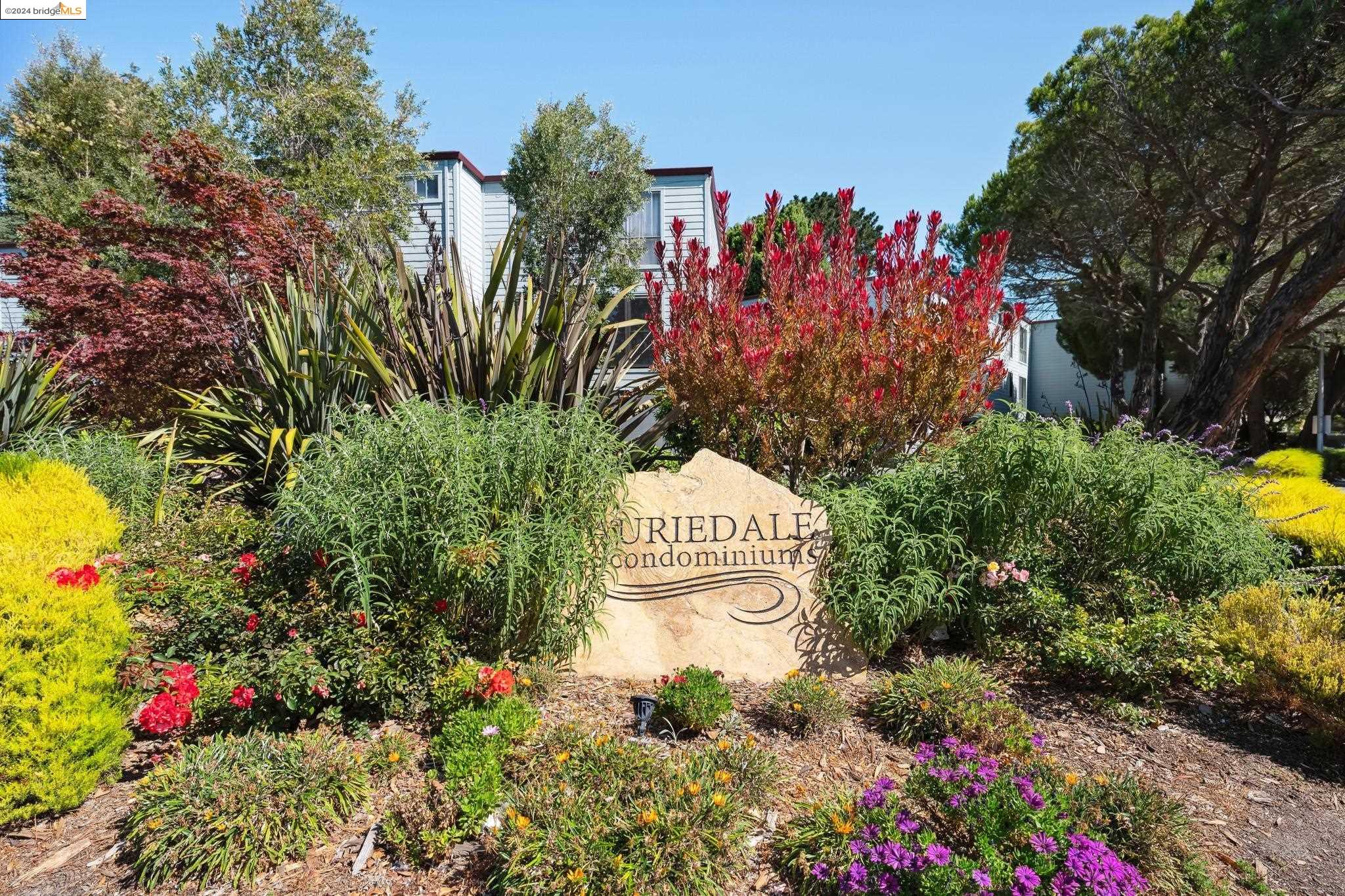 70 Laurie Meadows Drive # 4