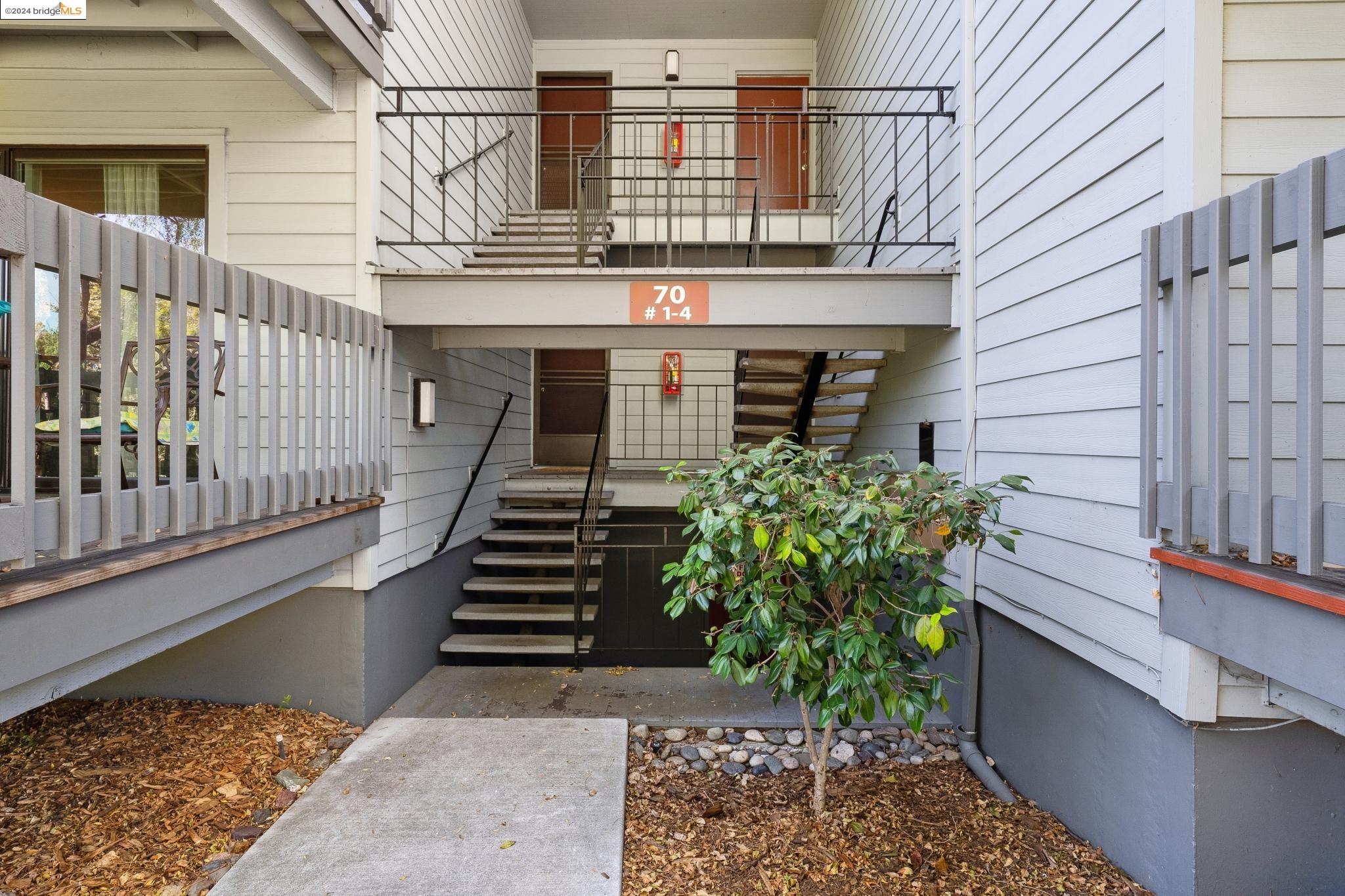 70 Laurie Meadows Drive # 4